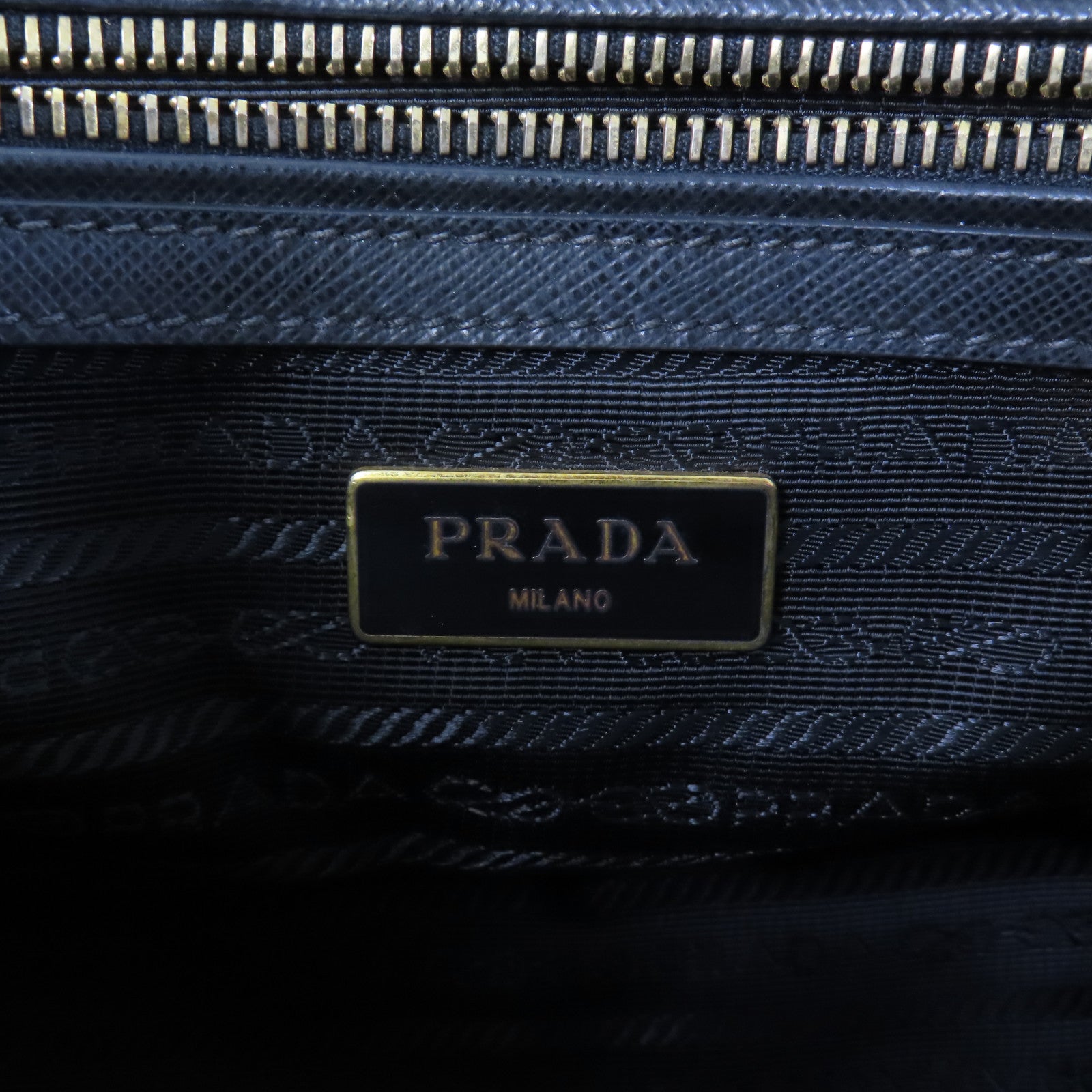 PRADA Saffiano皮革2Way Shoulder金扣手挽肩背兩用袋