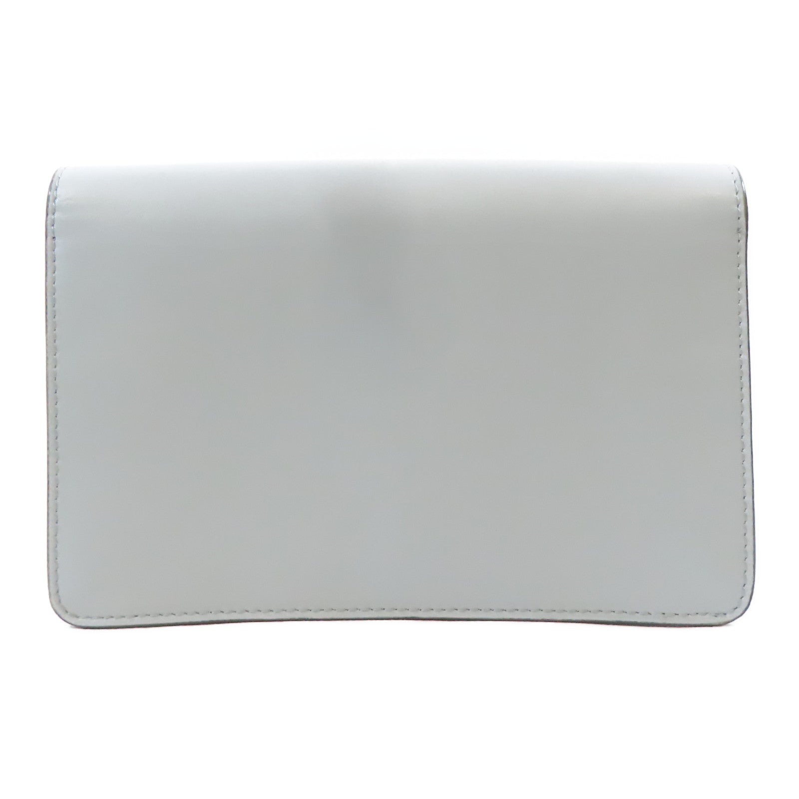 FENDI 【激減優惠】牛皮皮革"Fun Fair" Studded Logo WOC銀扣鏈帶肩背袋淺藍色