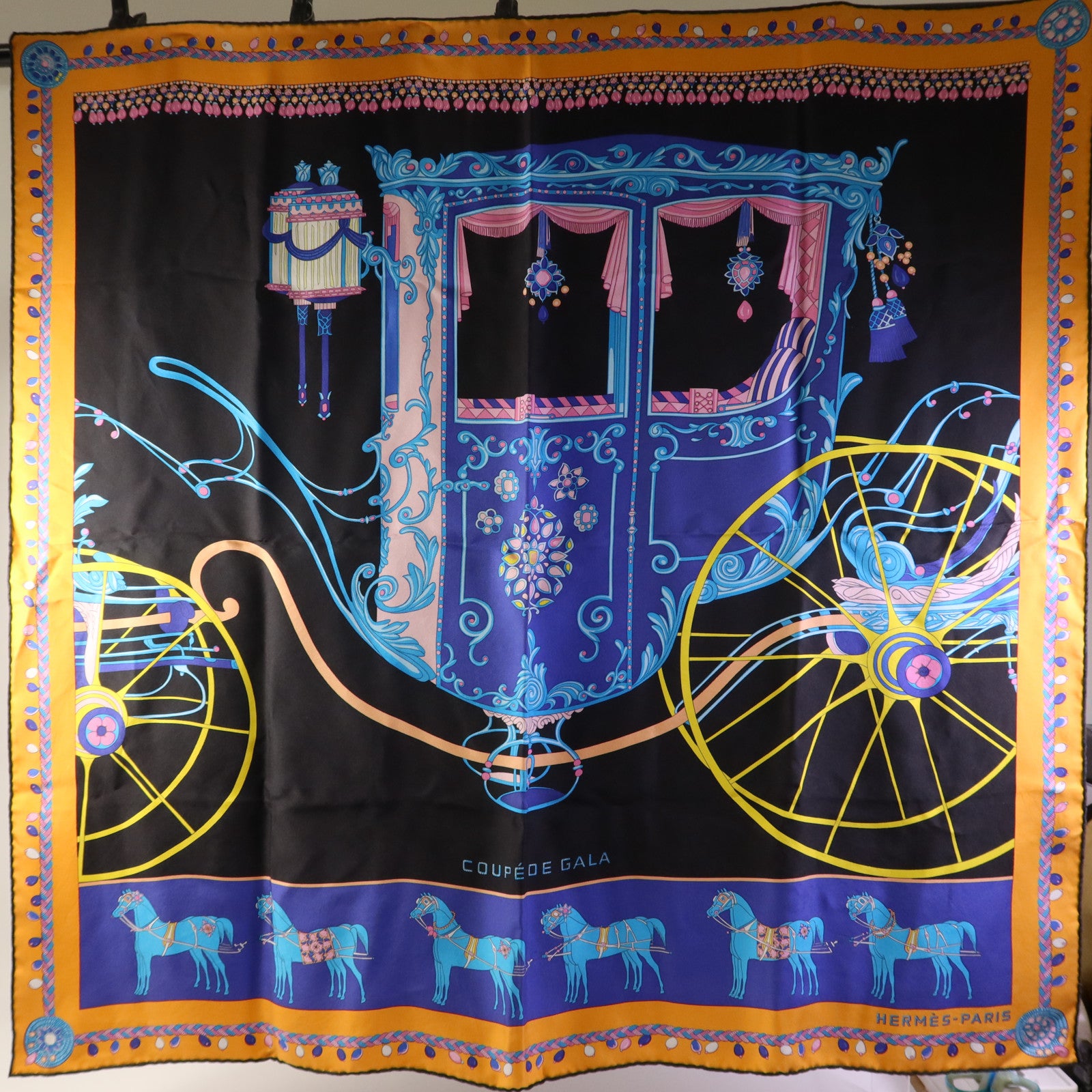 HERMES 絲質Scarf 90X90絲巾