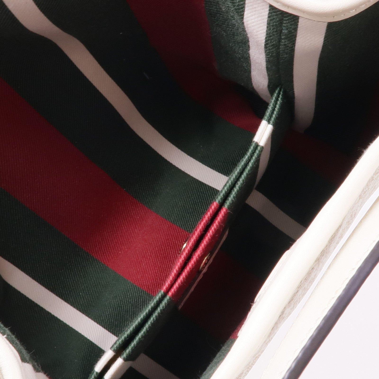 GUCCI 塗層帆布GG Emblem Small Bucket金扣手挽肩背兩用袋