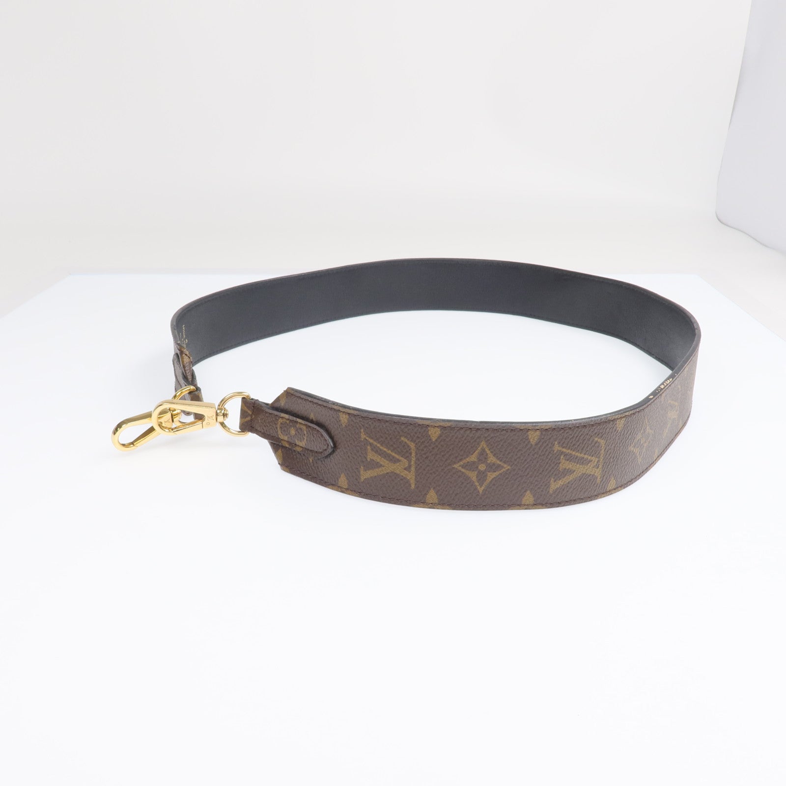 LOUIS VUITTON Monogram Strap金扣肩背帶