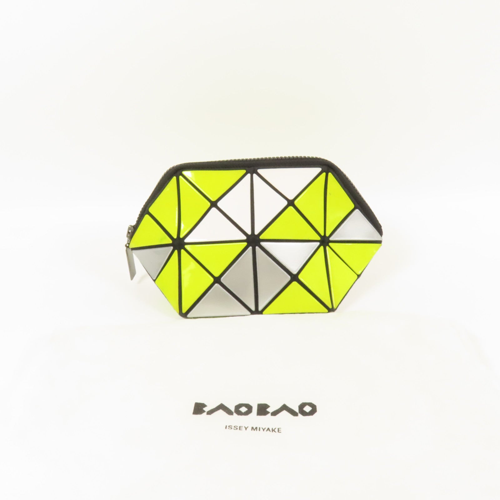 BAO BAO ISSEYMIYAKE PVC Clutch 4x6 手拿包