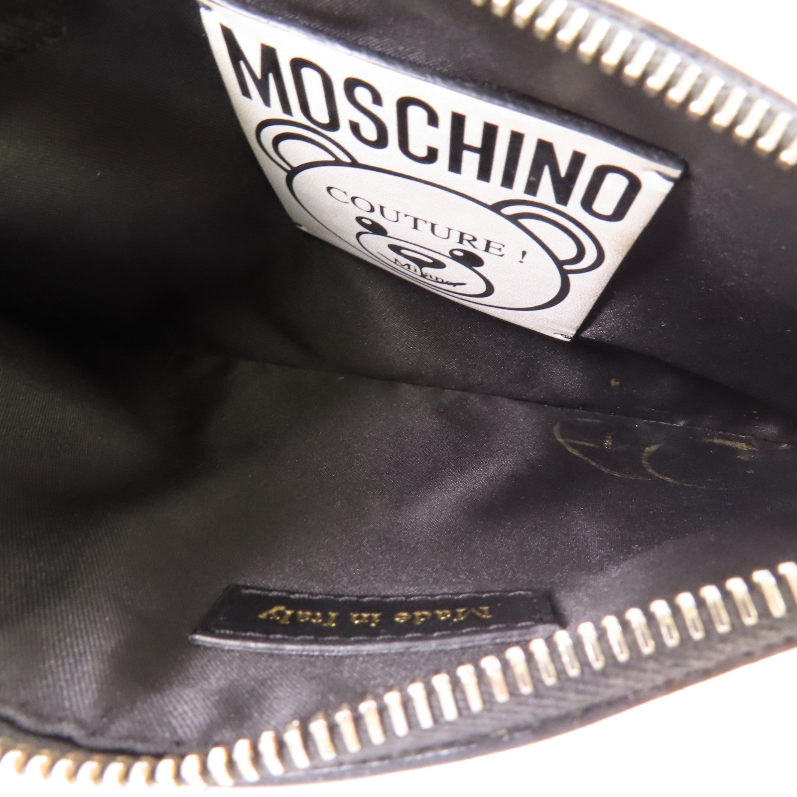MOSCHINO 塗層帆布Pouch金扣手拿包