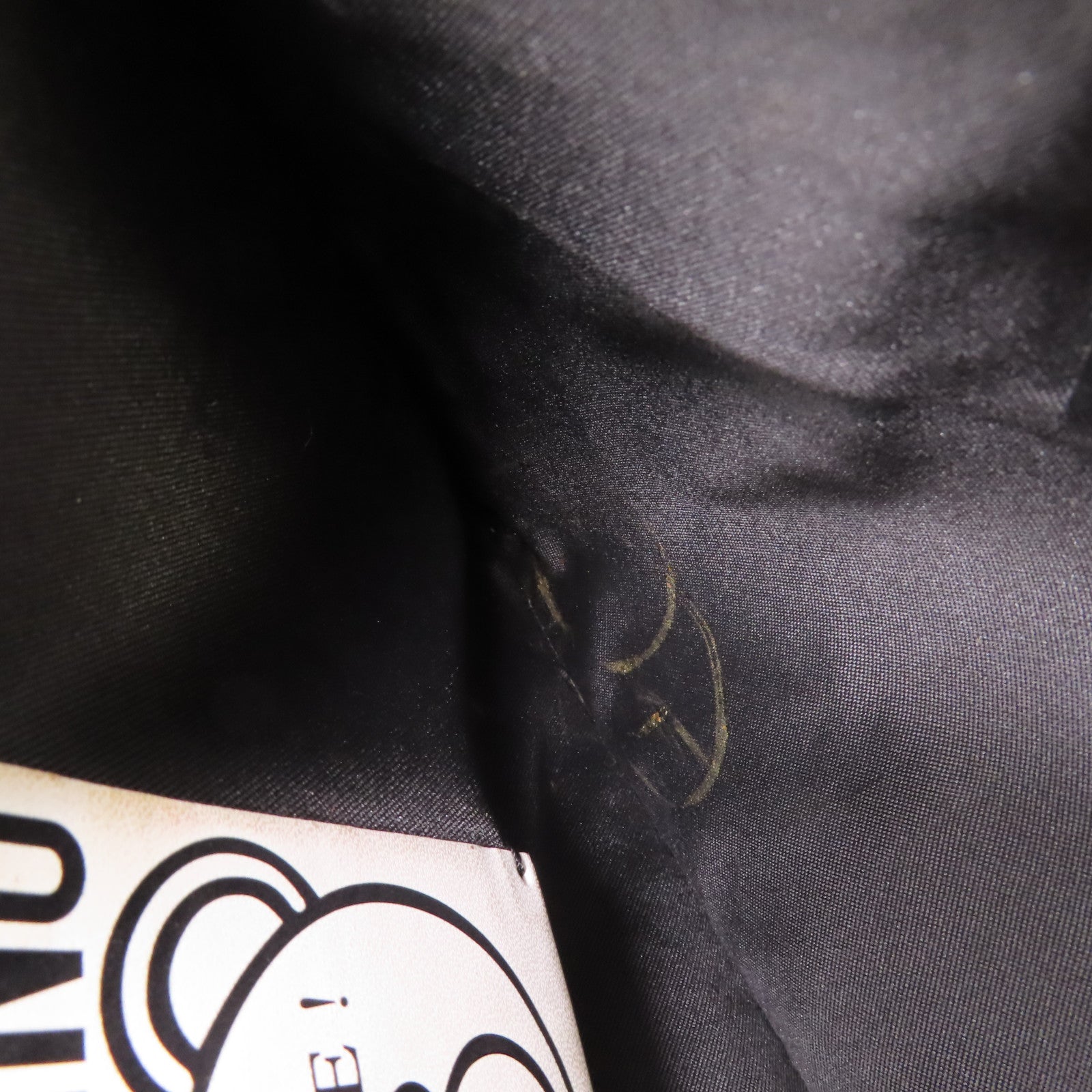 MOSCHINO 塗層帆布Pouch金扣手拿包