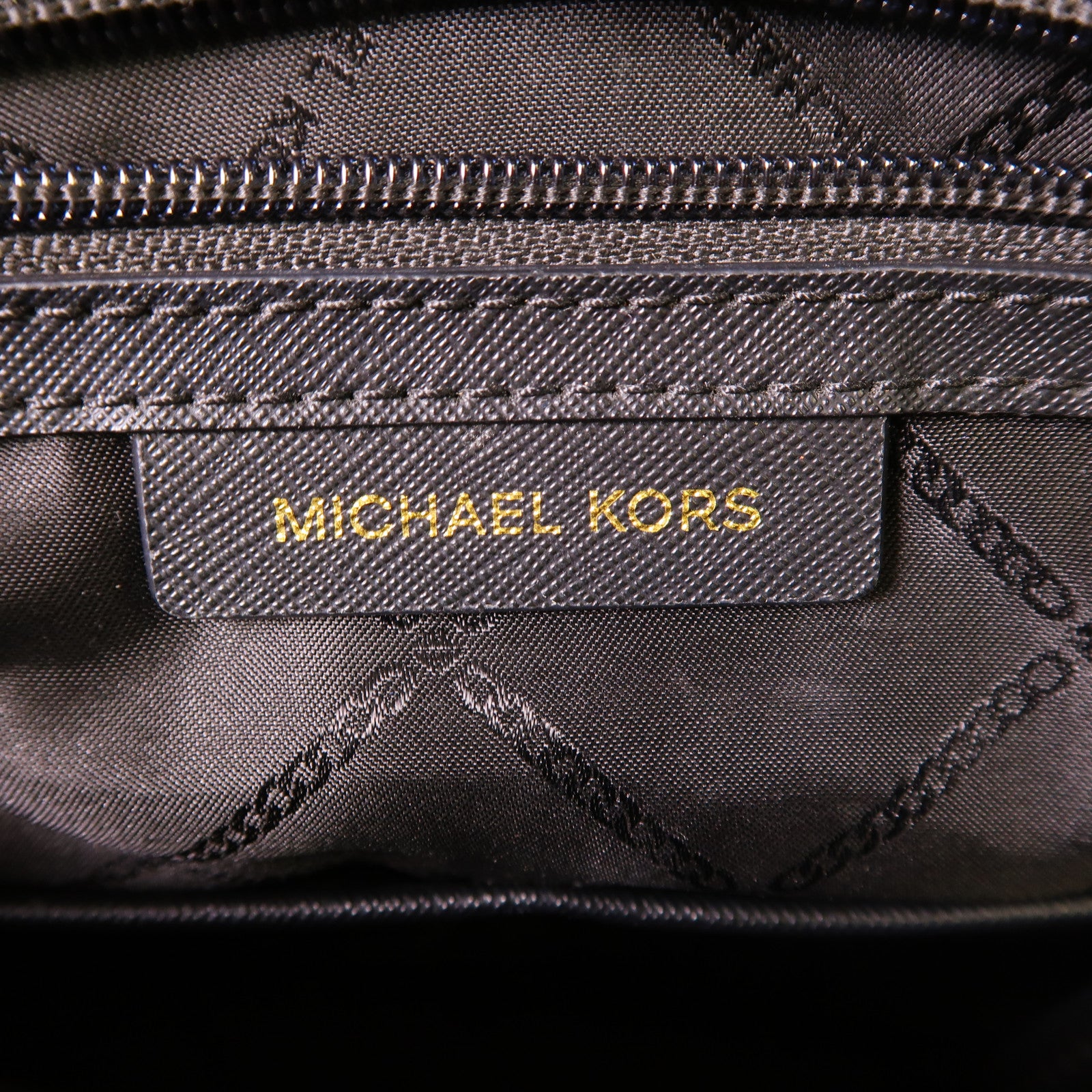 Michael Kors 尼龍Shoulder Bag金扣肩背袋