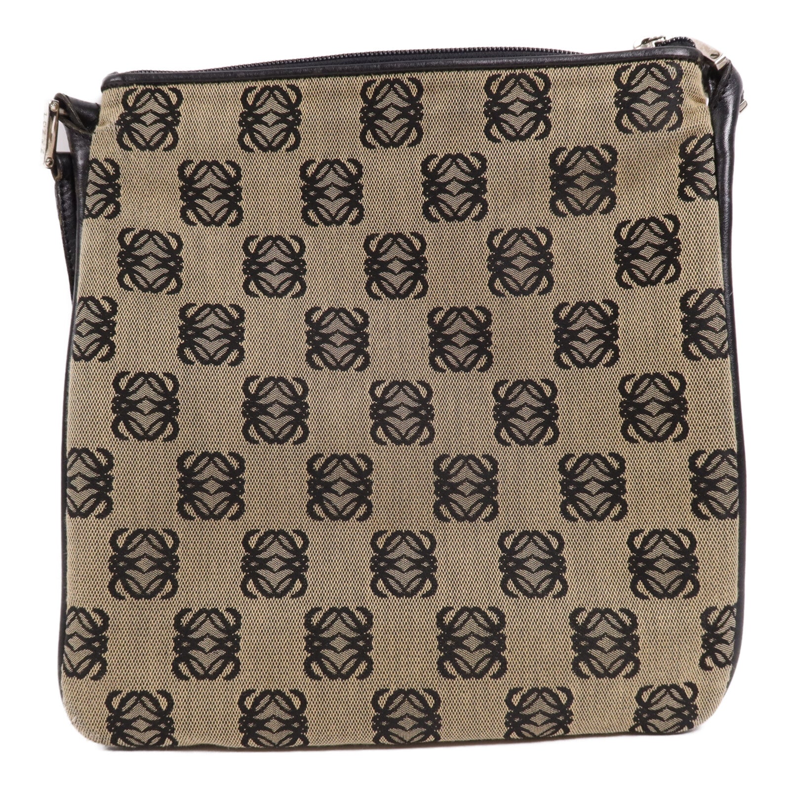 LOEWE 帆布Shoulder Bag銀扣肩背袋