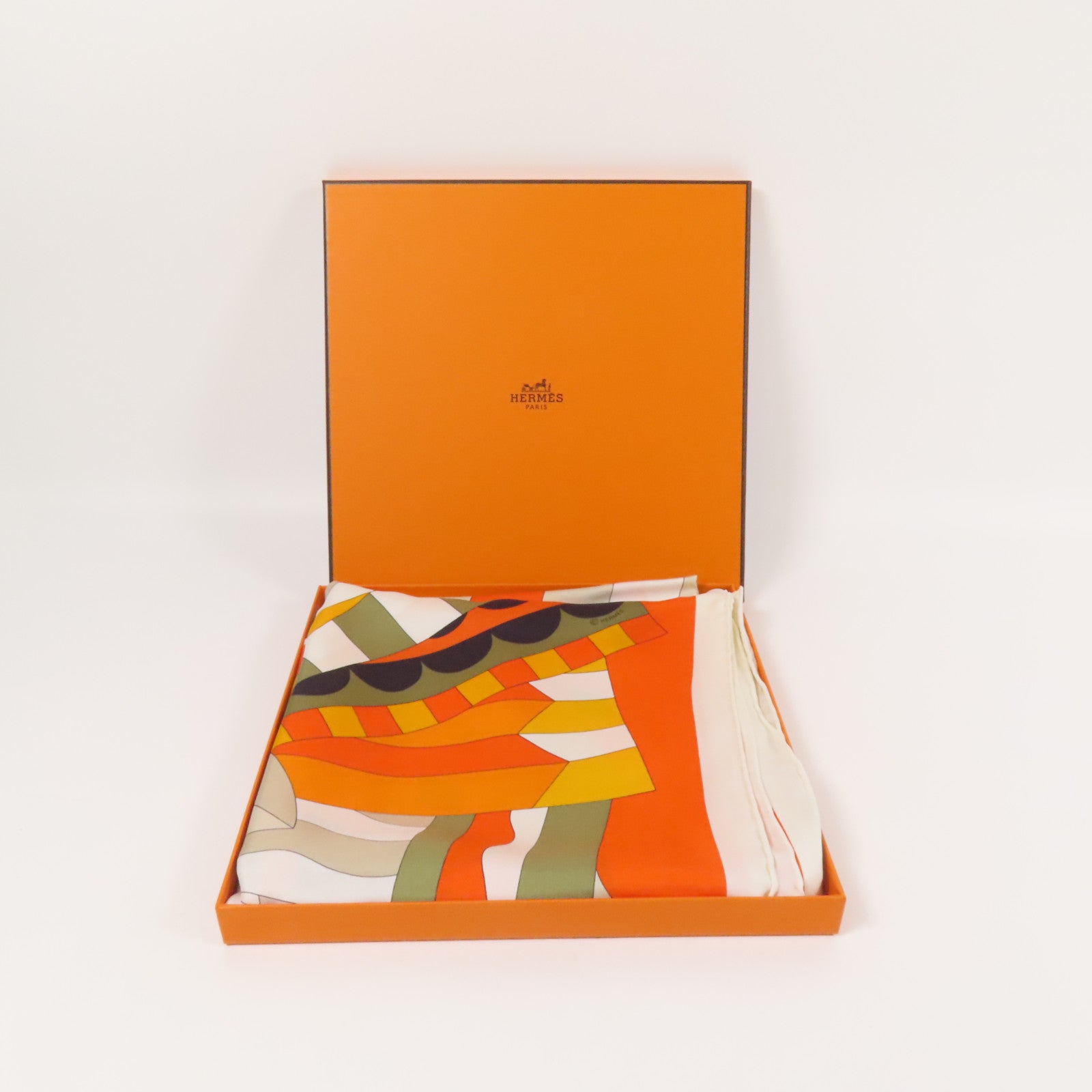 HERMES 絲質Scarf 90X90絲巾