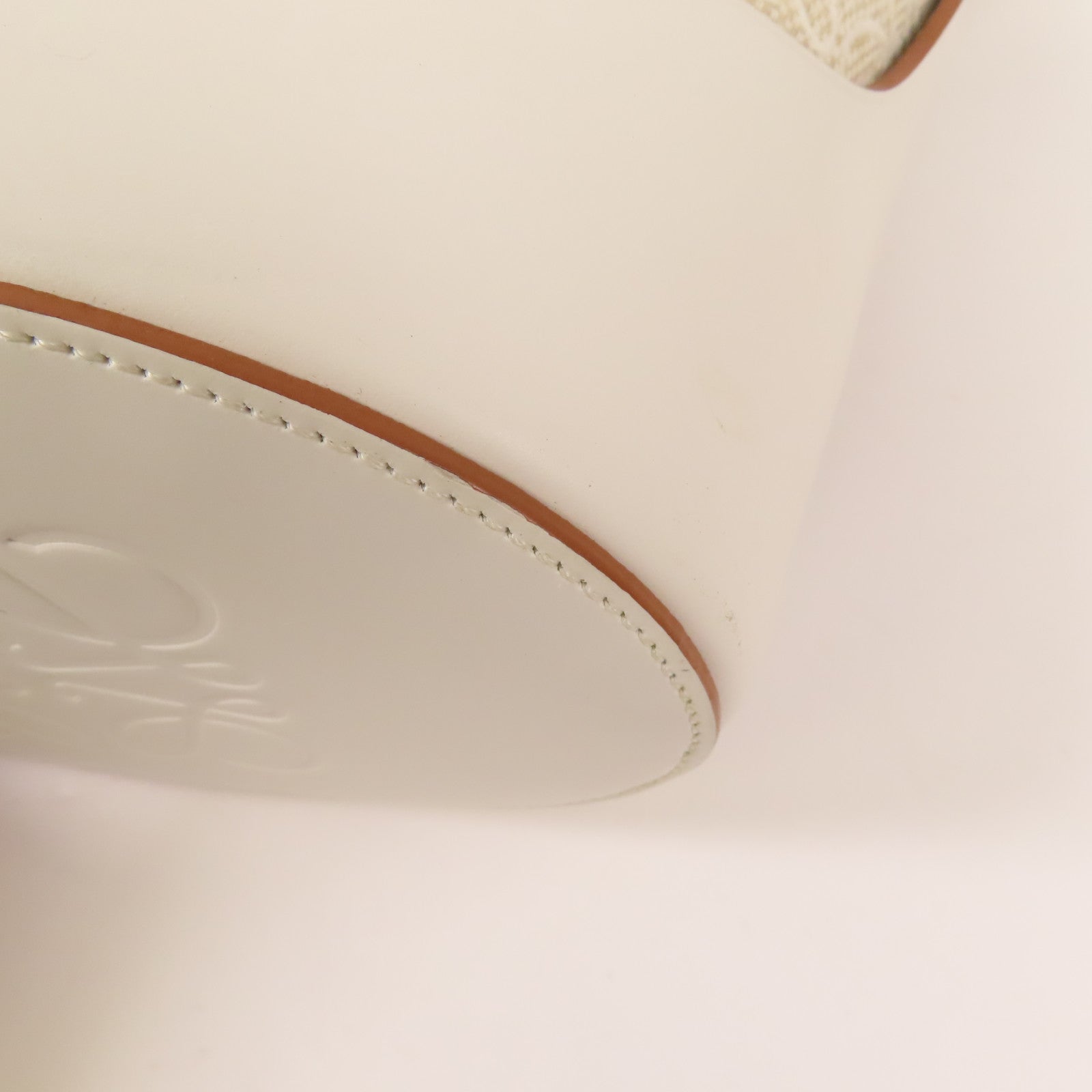 LOEWE 帆布/牛皮皮革Balloon Anagram手挽肩背兩用袋