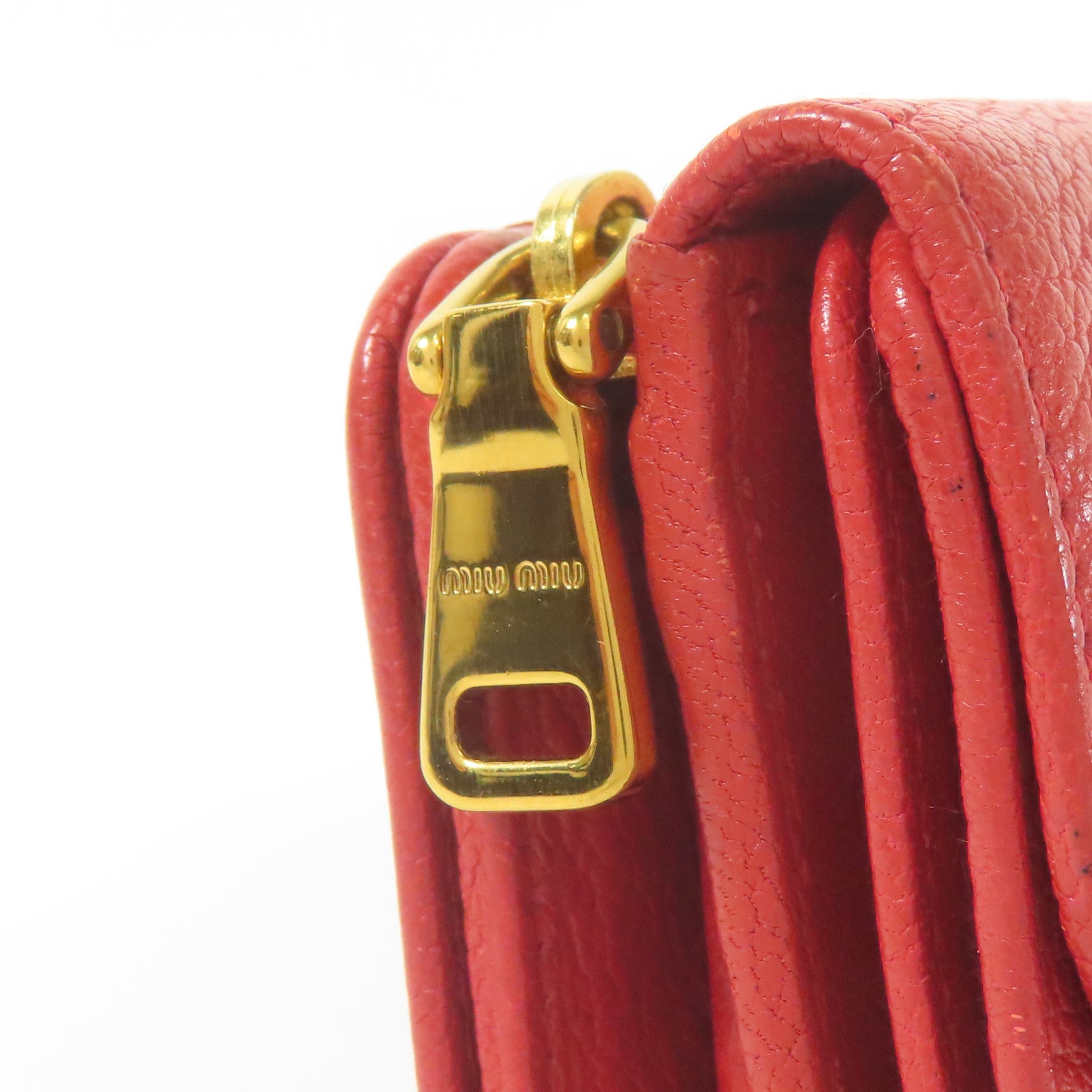 Miu Miu 牛皮皮革Wallet金扣錢包