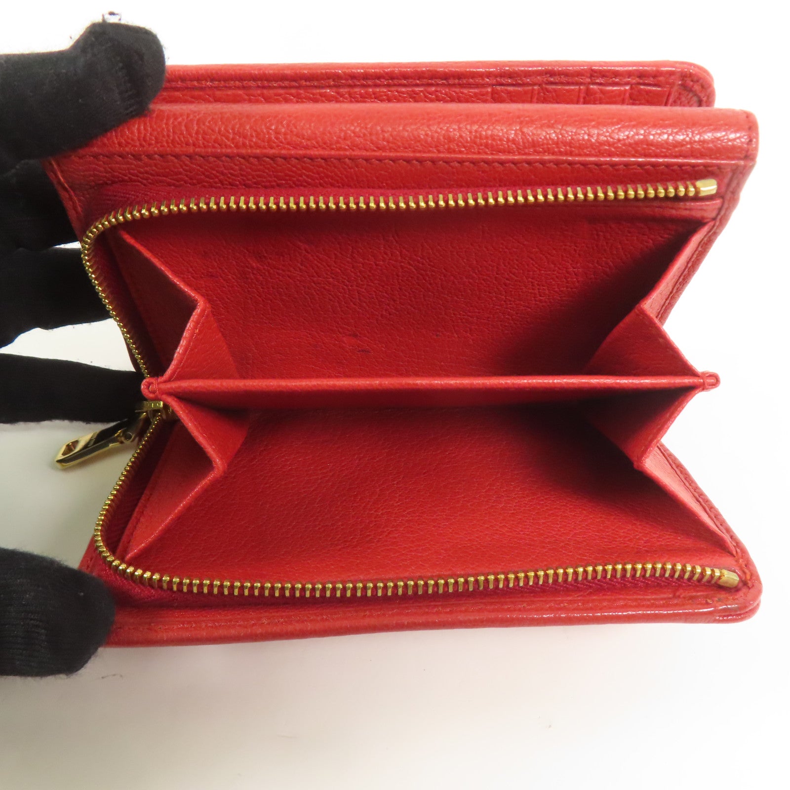 Miu Miu 牛皮皮革Wallet金扣錢包