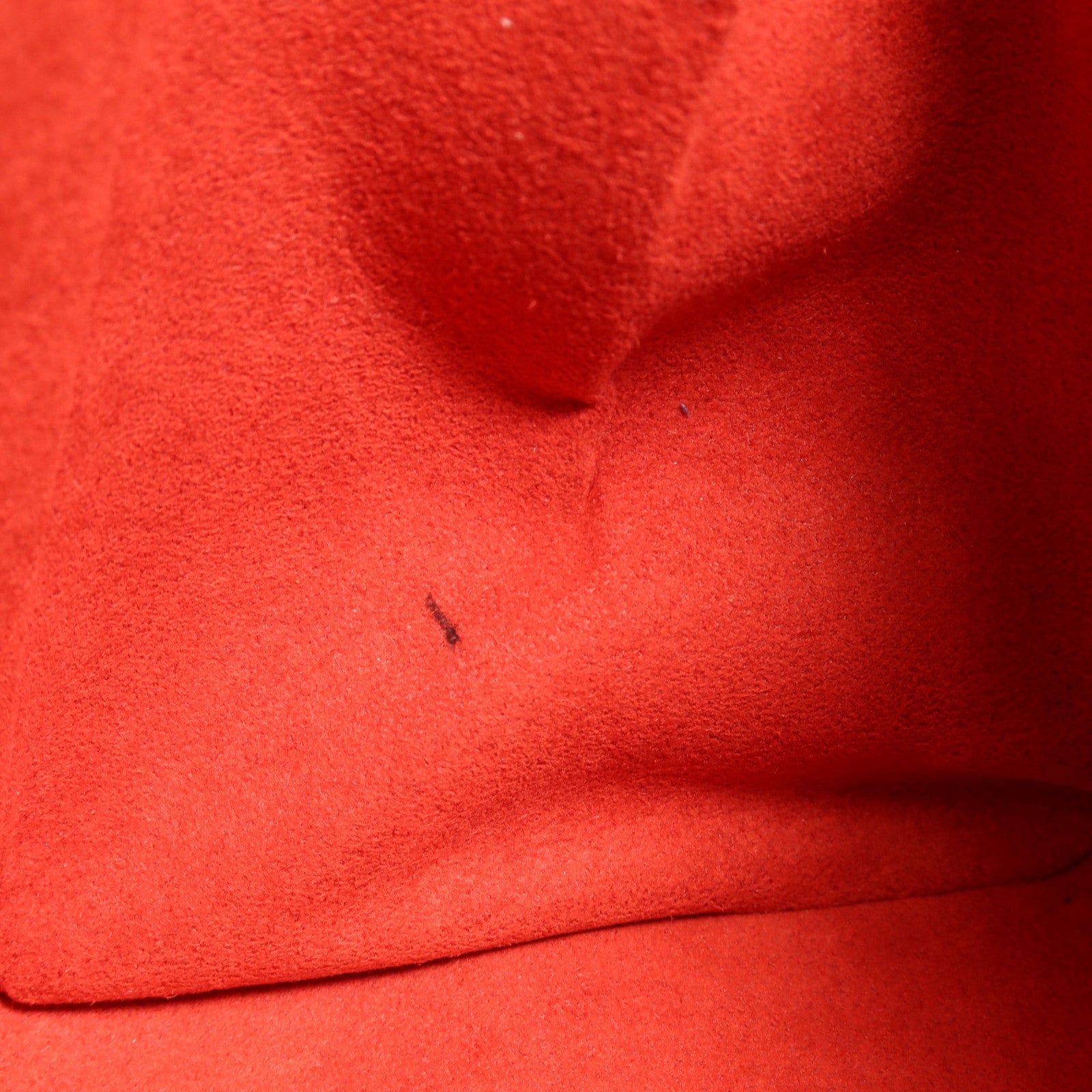 LOUIS VUITTON Monogram Empreinte Vavin PM金扣肩背袋