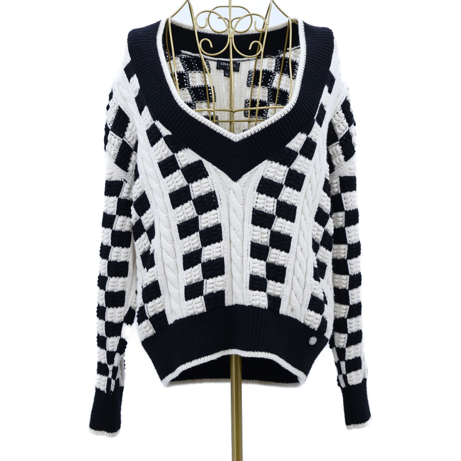 CHANEL Cashmere/Polyamide Coco button Knit Sweater針織