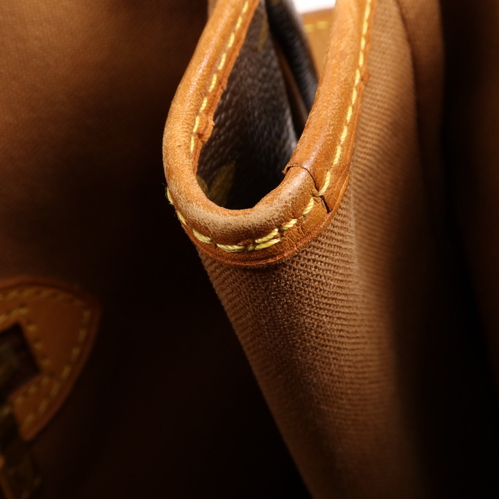 LOUIS VUITTON Monogram Batignolles Horizontal金扣肩背袋