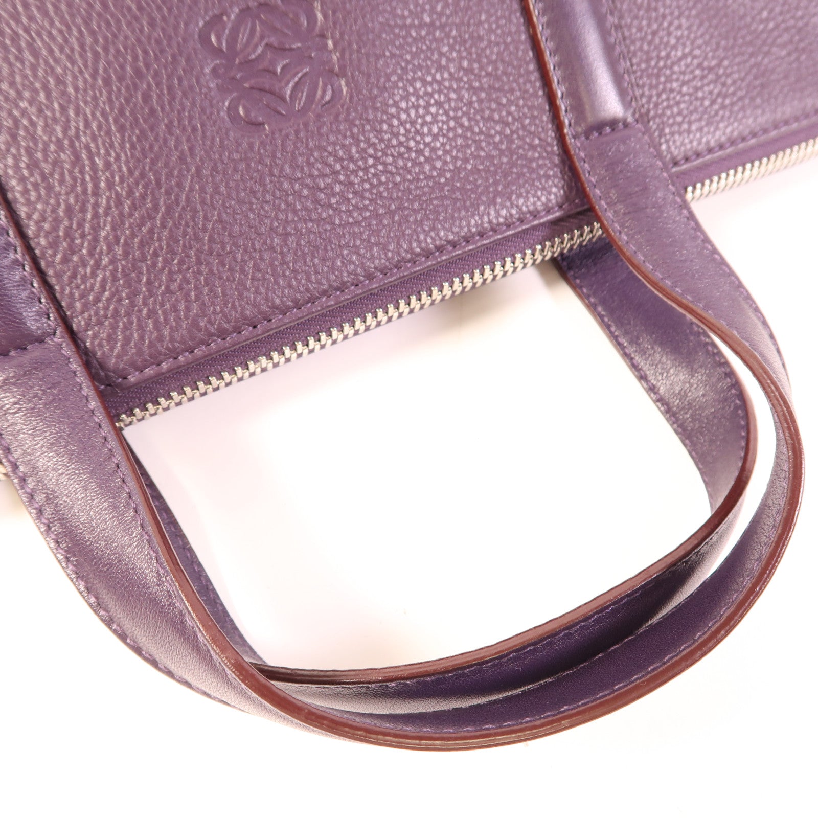 LOEWE 牛皮皮革Toledo銀扣手挽袋