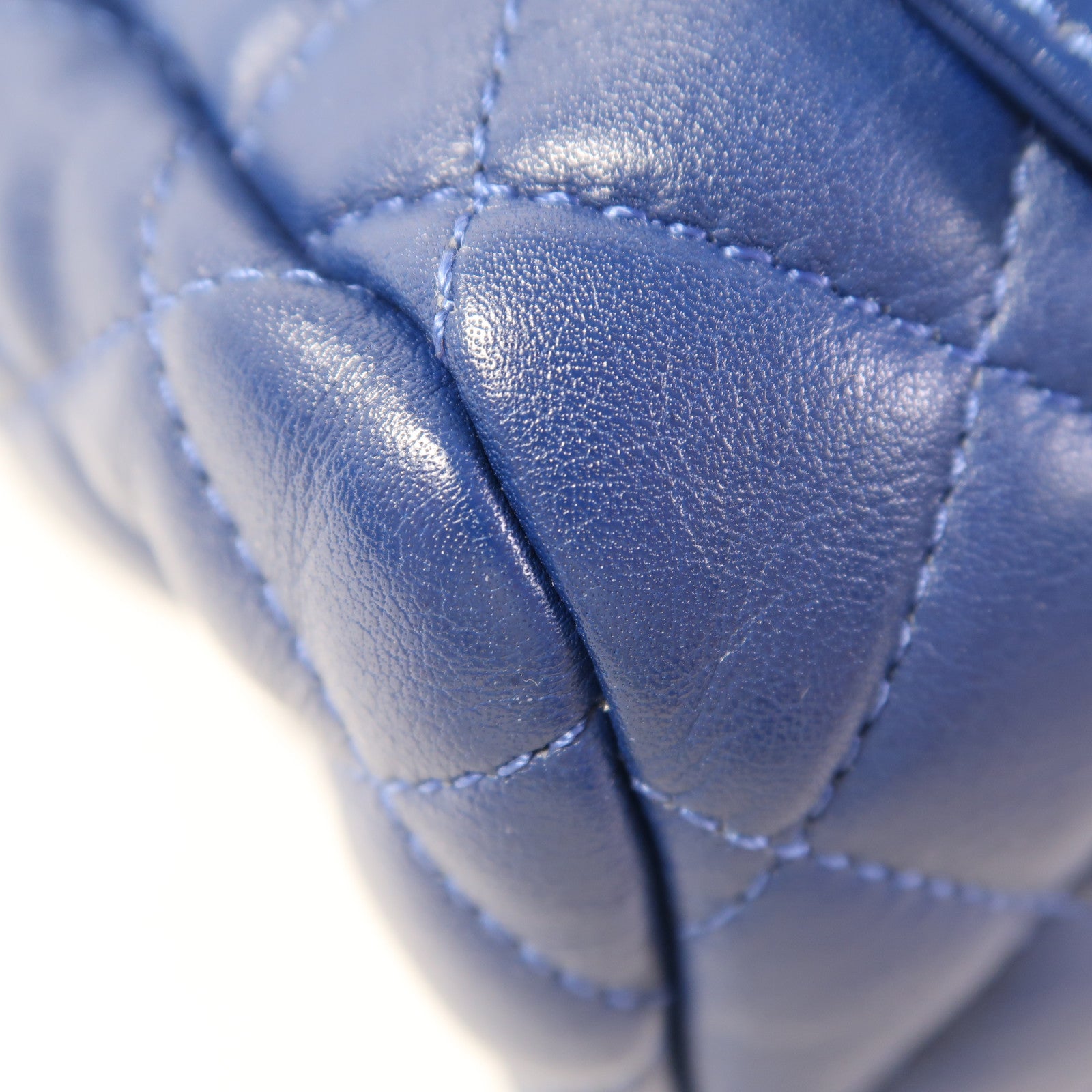 CHANEL 羊皮皮革Urban Spirit Backpack金扣背包