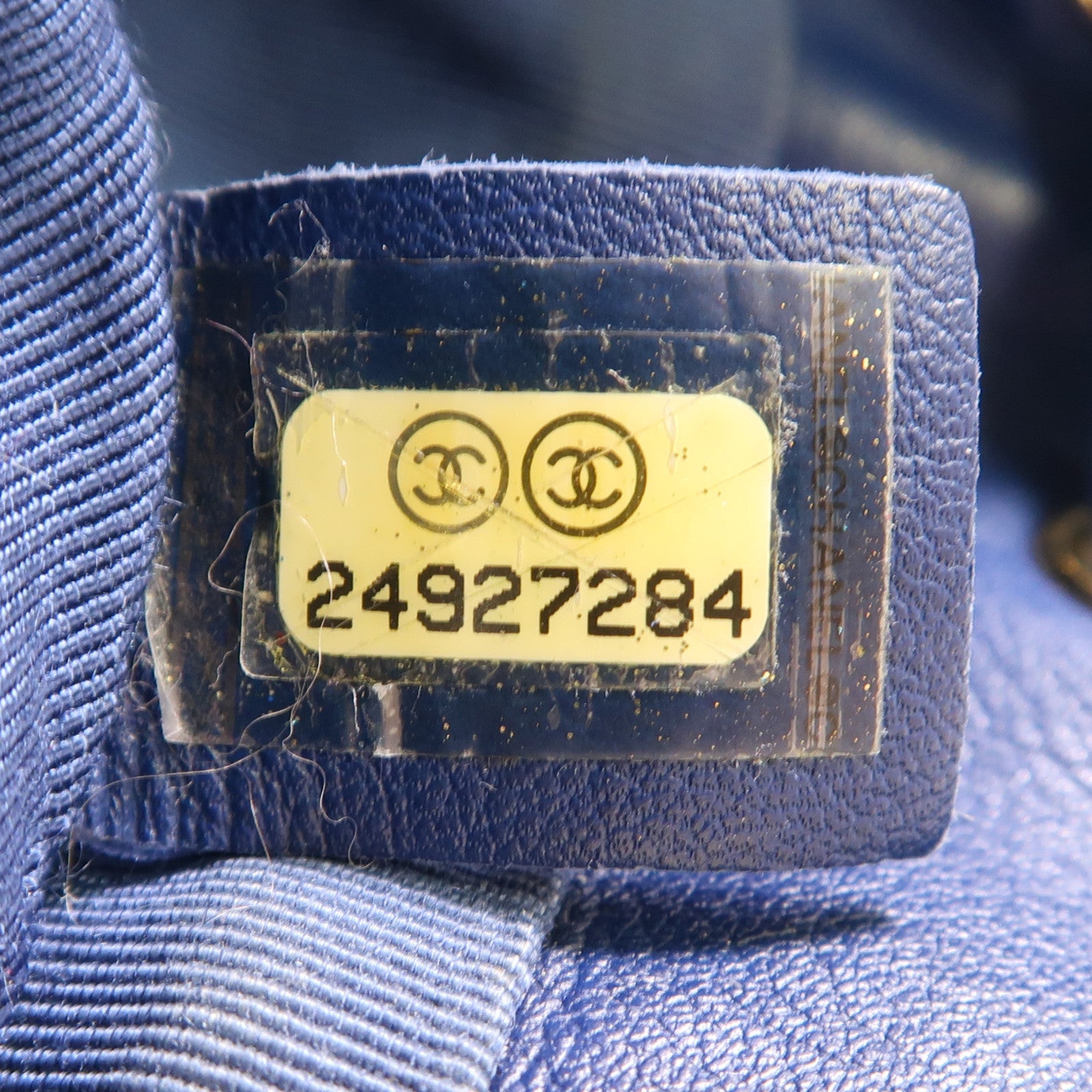 CHANEL 羊皮皮革Urban Spirit Backpack金扣背包