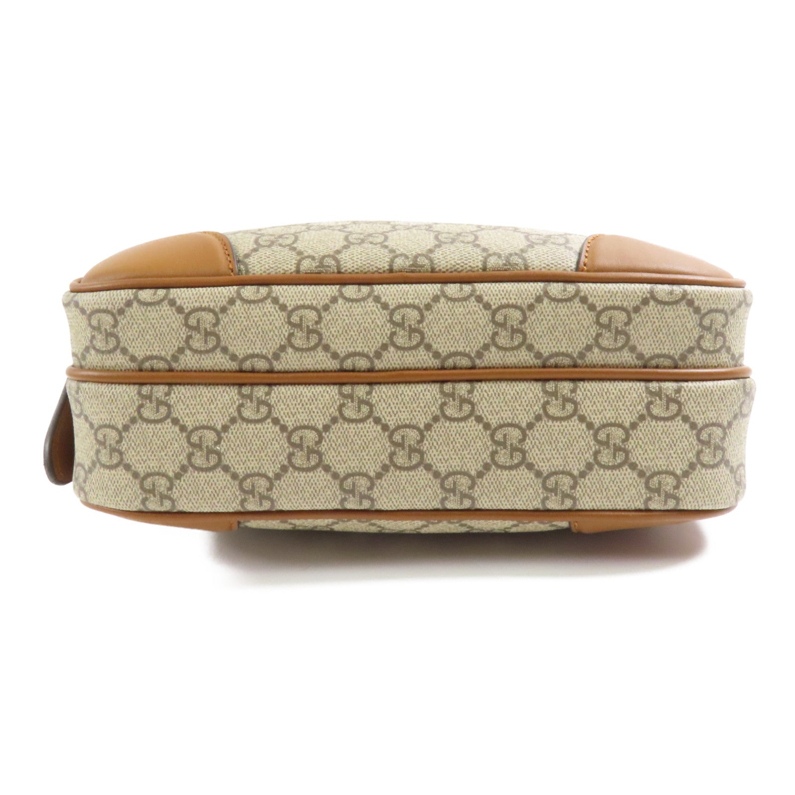 GUCCI 塗層帆布GG Emblem Medium金扣肩背袋