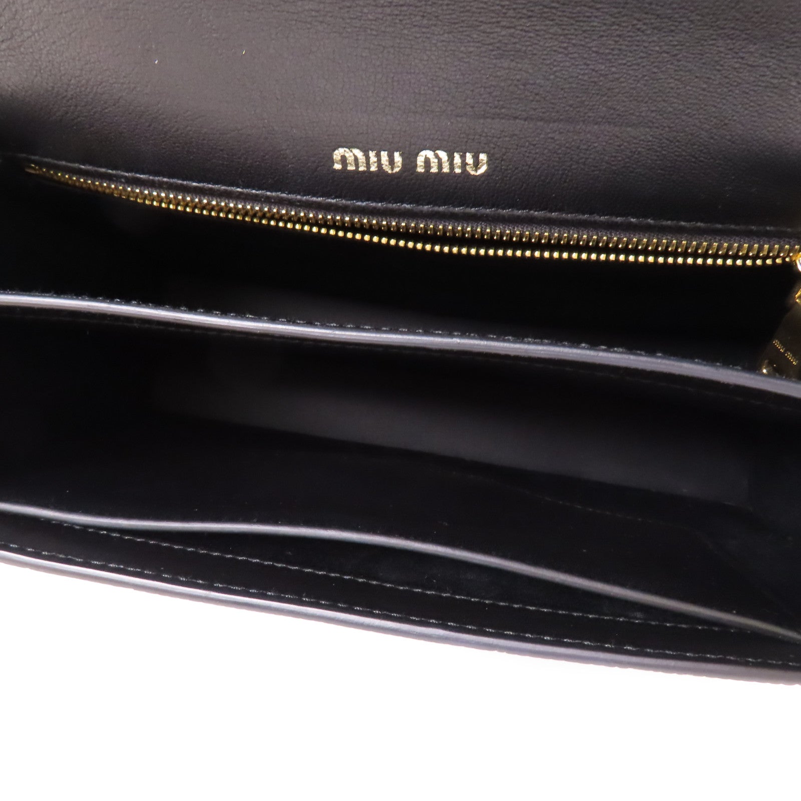 Miu Miu 皮革Embossed金扣鏈帶手挽肩背兩用袋