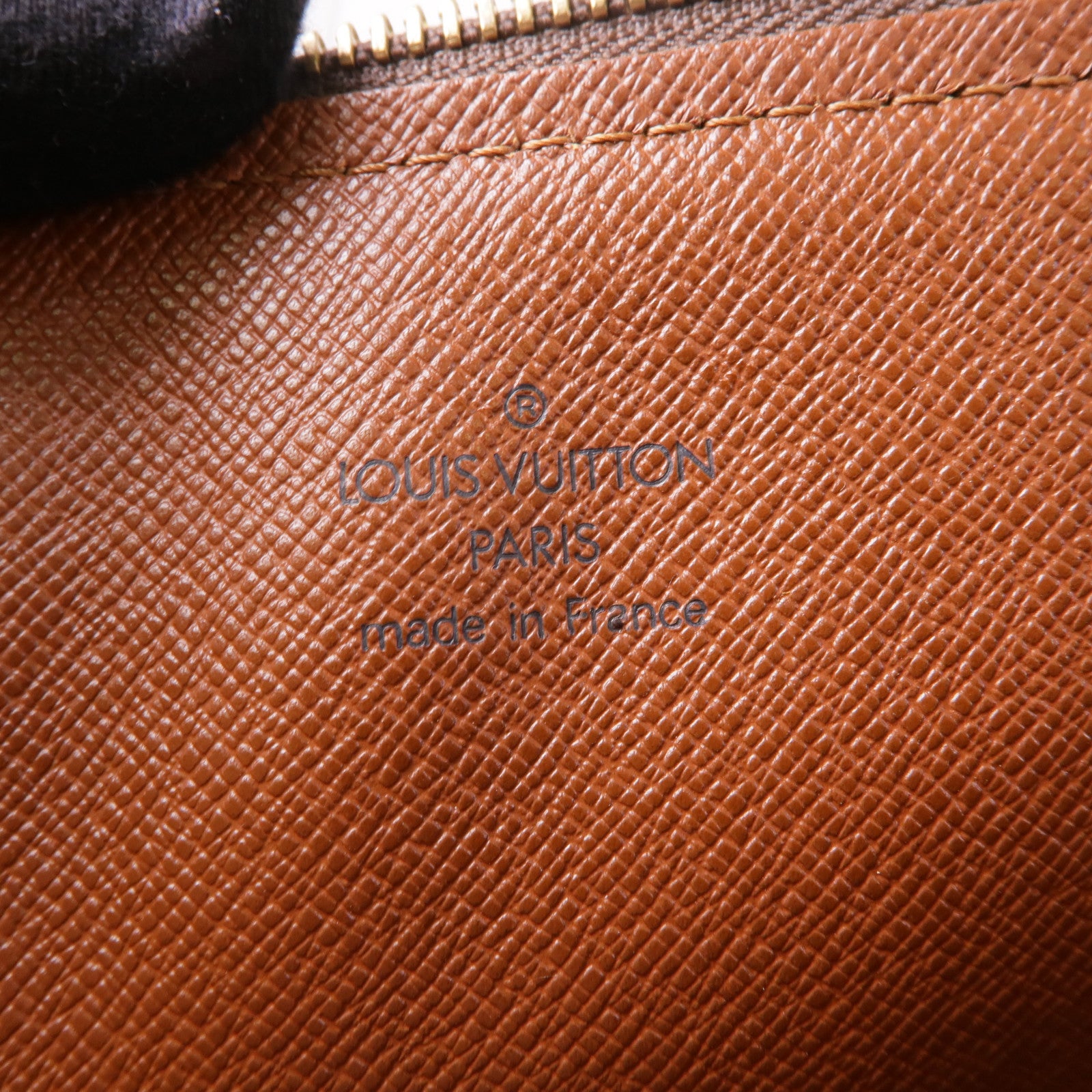 LOUIS VUITTON Monogram Poche Document Briefcase金扣公事包