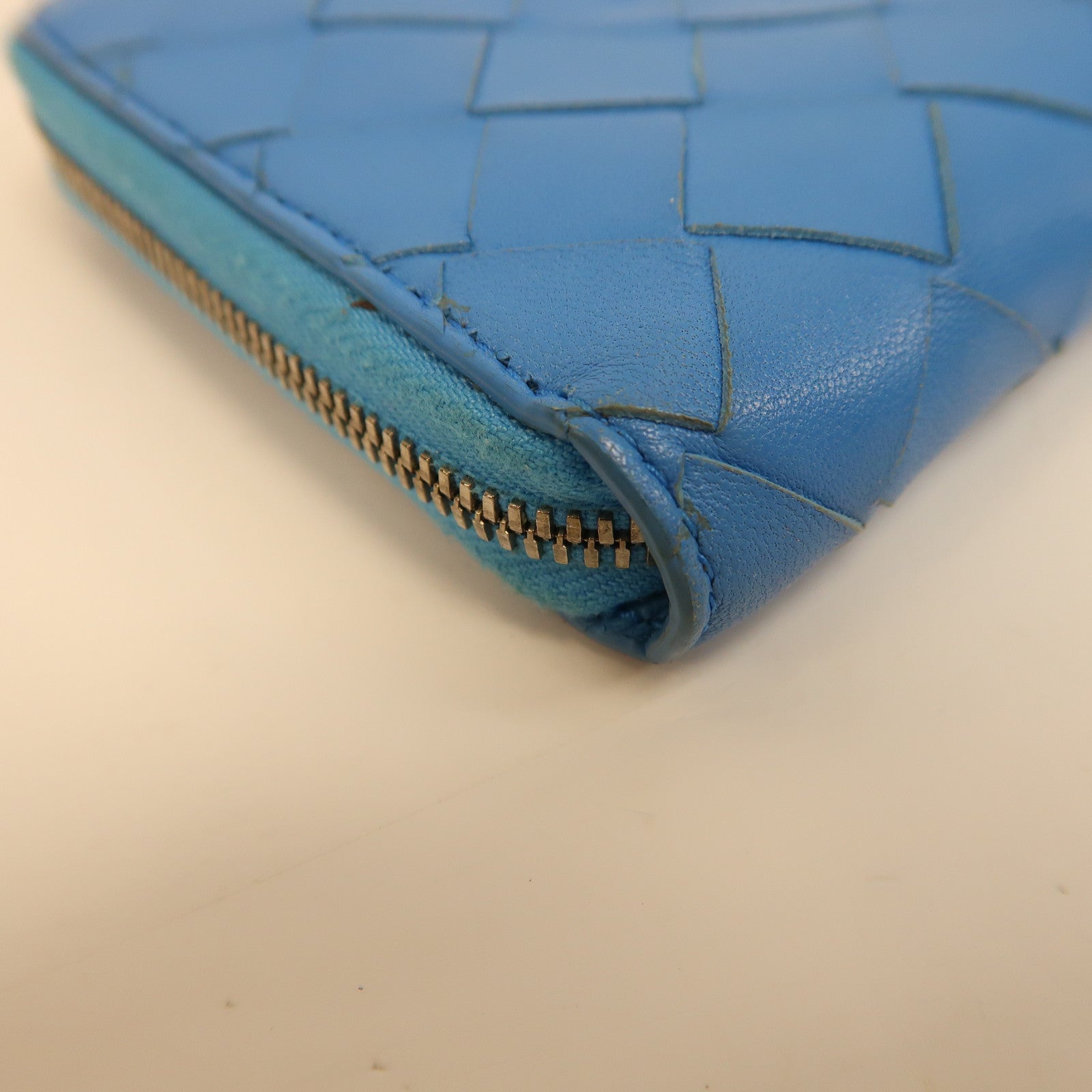 BOTTEGA VENETA 【激減優惠】織紋牛皮皮革Long Wallet銀扣長錢包藍色