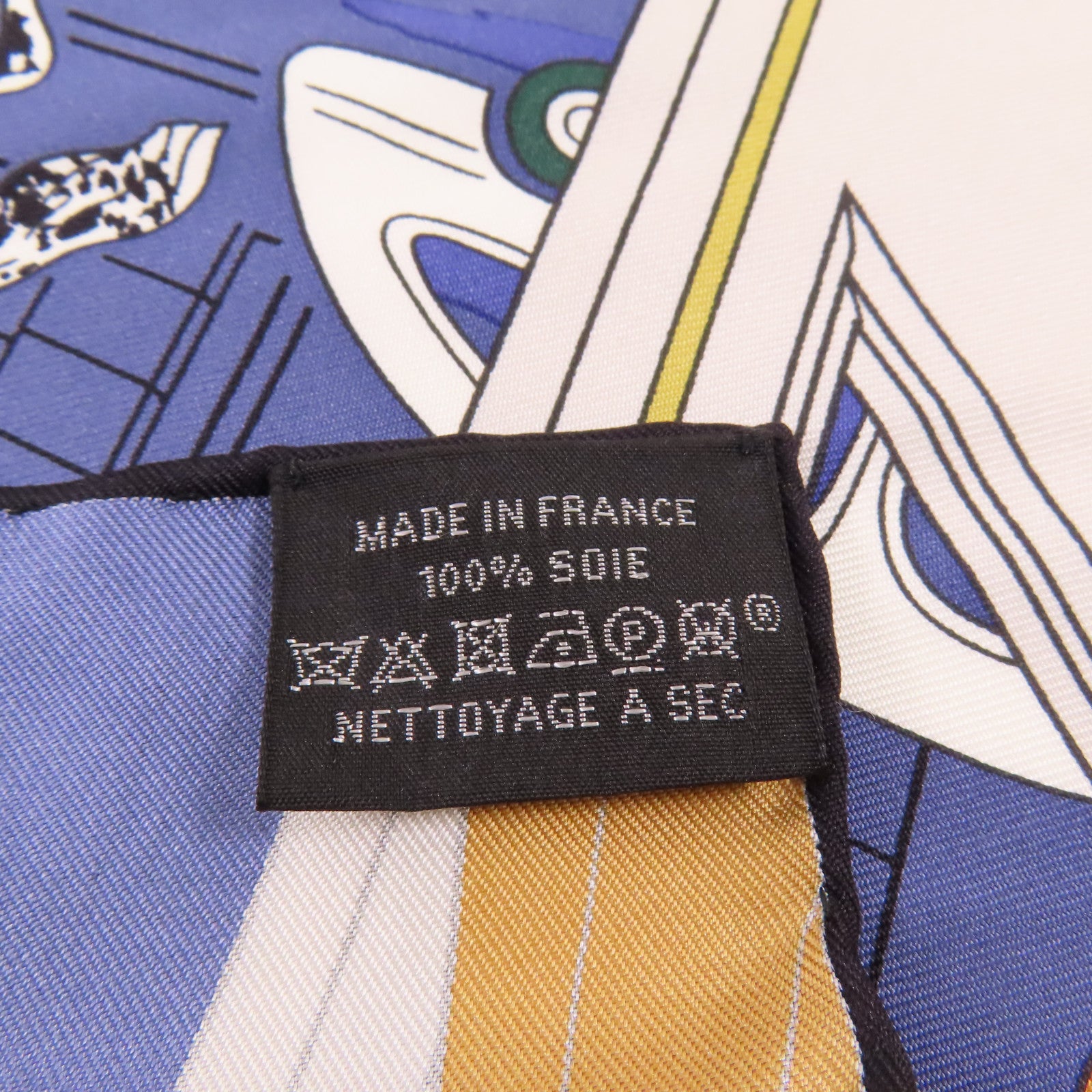 HERMES Scarf 90x90 Silk Multicolor