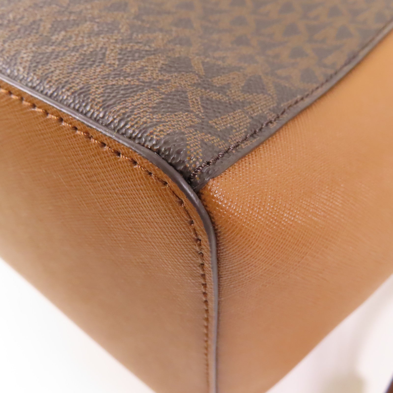 Michael Kors 牛皮皮革Tote Bag金扣手挽袋