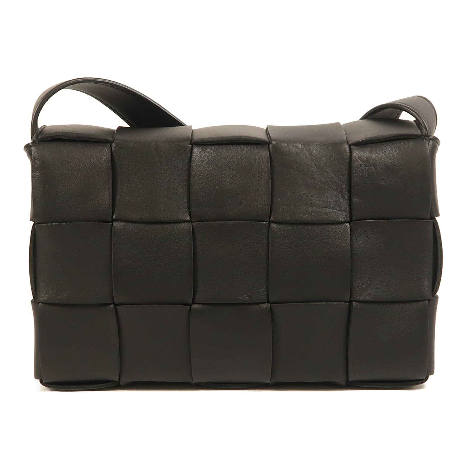 BOTTEGA VENETA 牛皮皮革Cassette Bag銀扣肩背袋