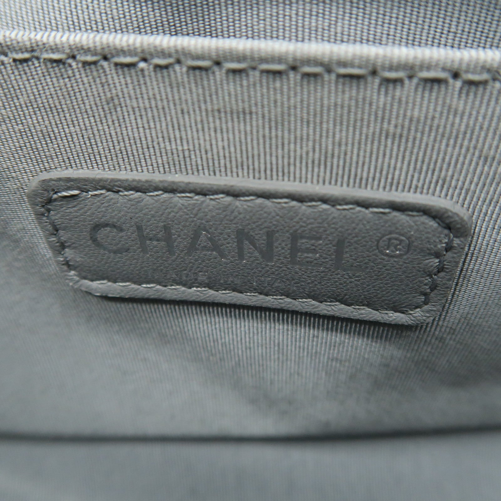 CHANEL 菱格羊皮皮革Boy Chanel 25cm銀扣鏈帶肩背袋黑色