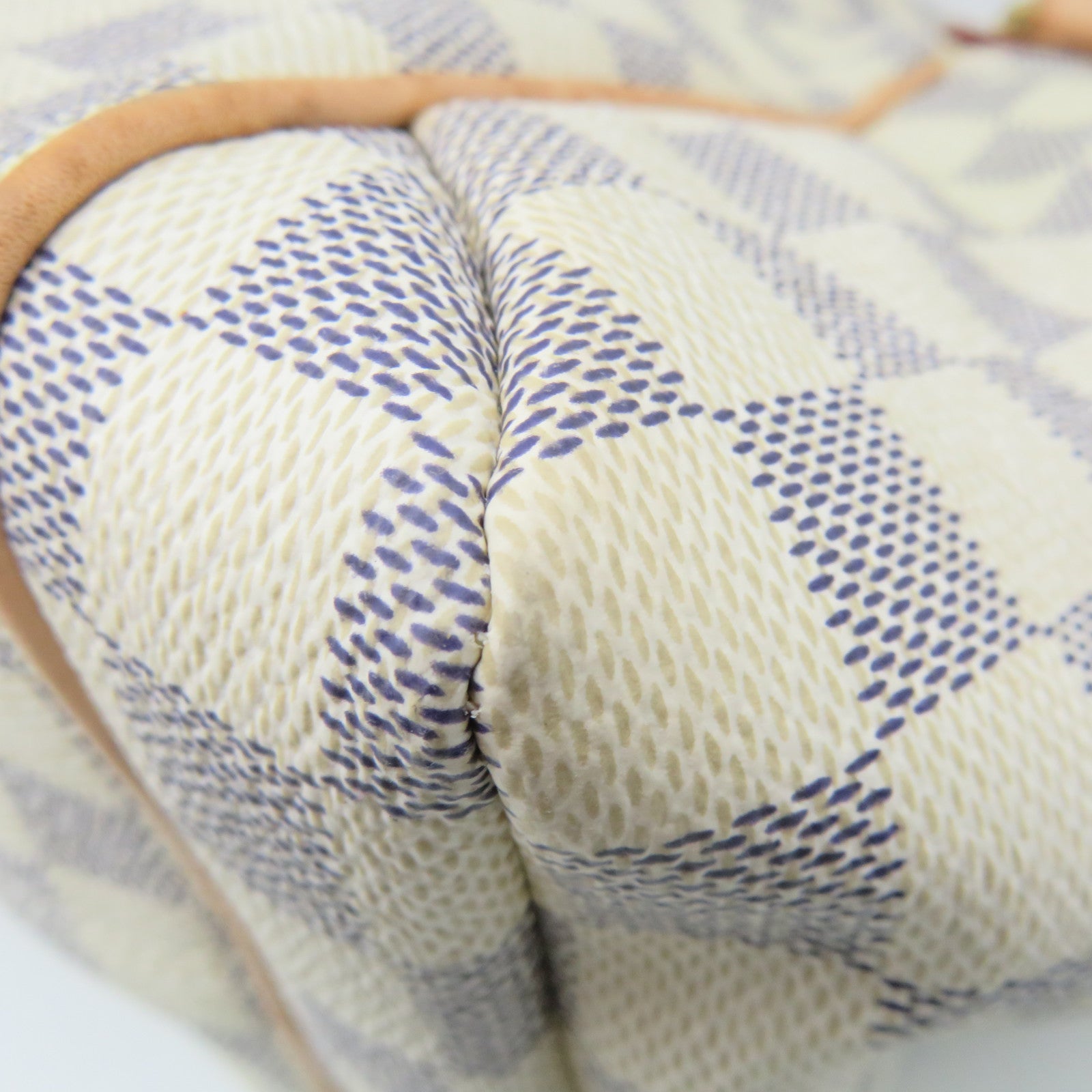 LOUIS VUITTON Damier Azur Totally MM Shoulder Bag off-white