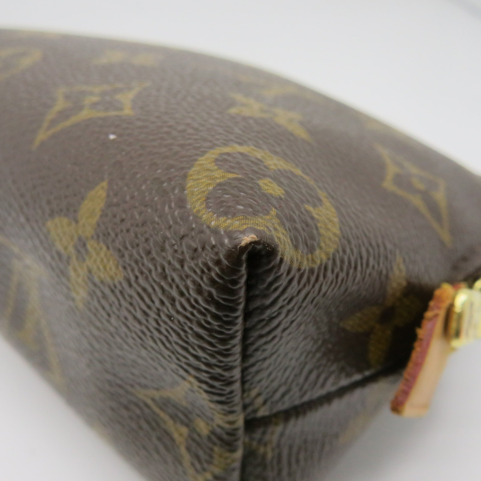 LOUIS VUITTON Monogram Cosmetic Pouch Gold Buckle Cosmetic Bag Brown