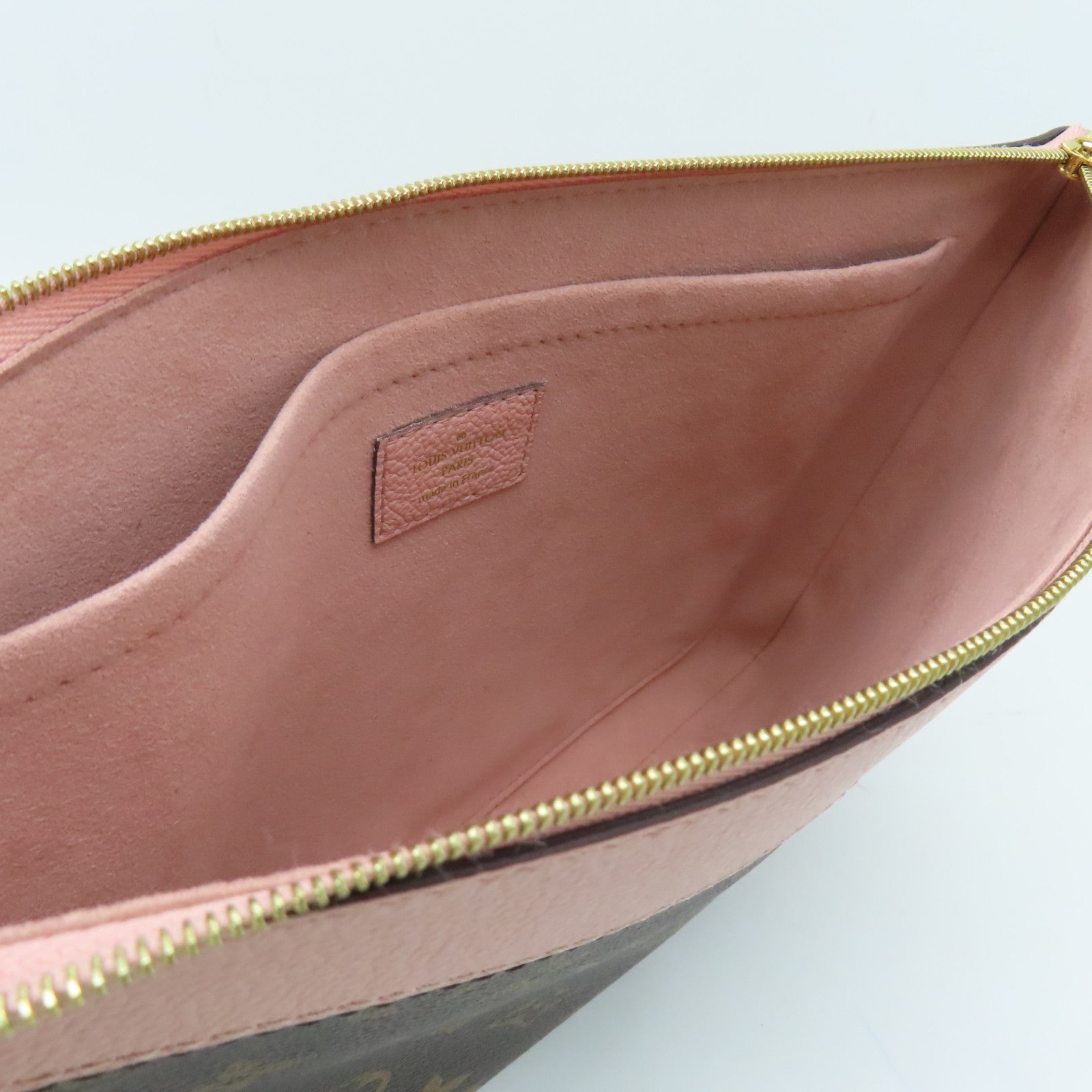 LOUIS VUITTON Monogram Daily Pouch金扣手拿包啡色