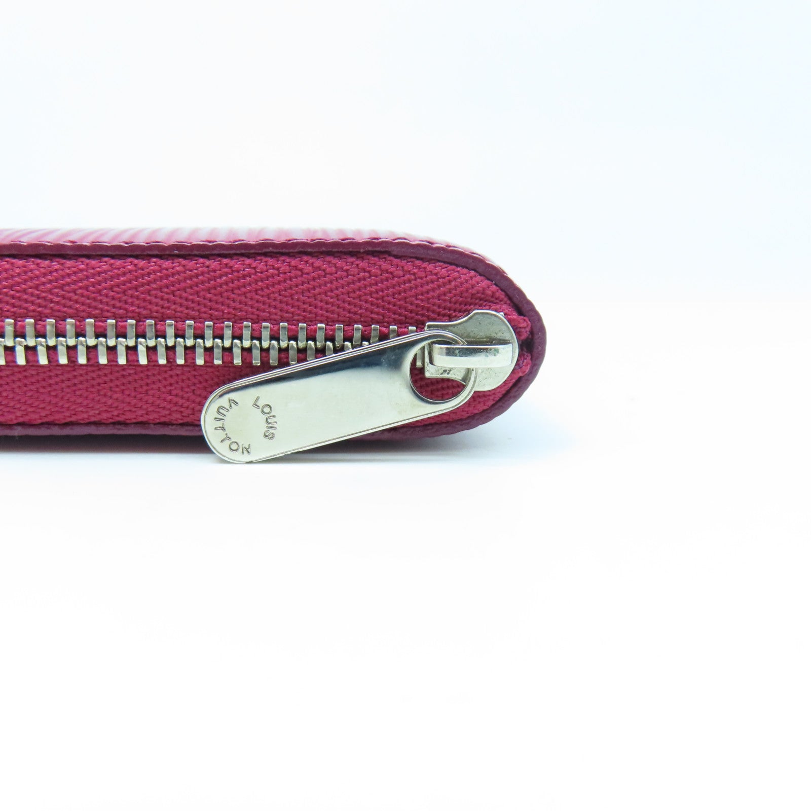 LOUIS VUITTON Epi皮革Zipper Wallet銀扣卡片包紅色