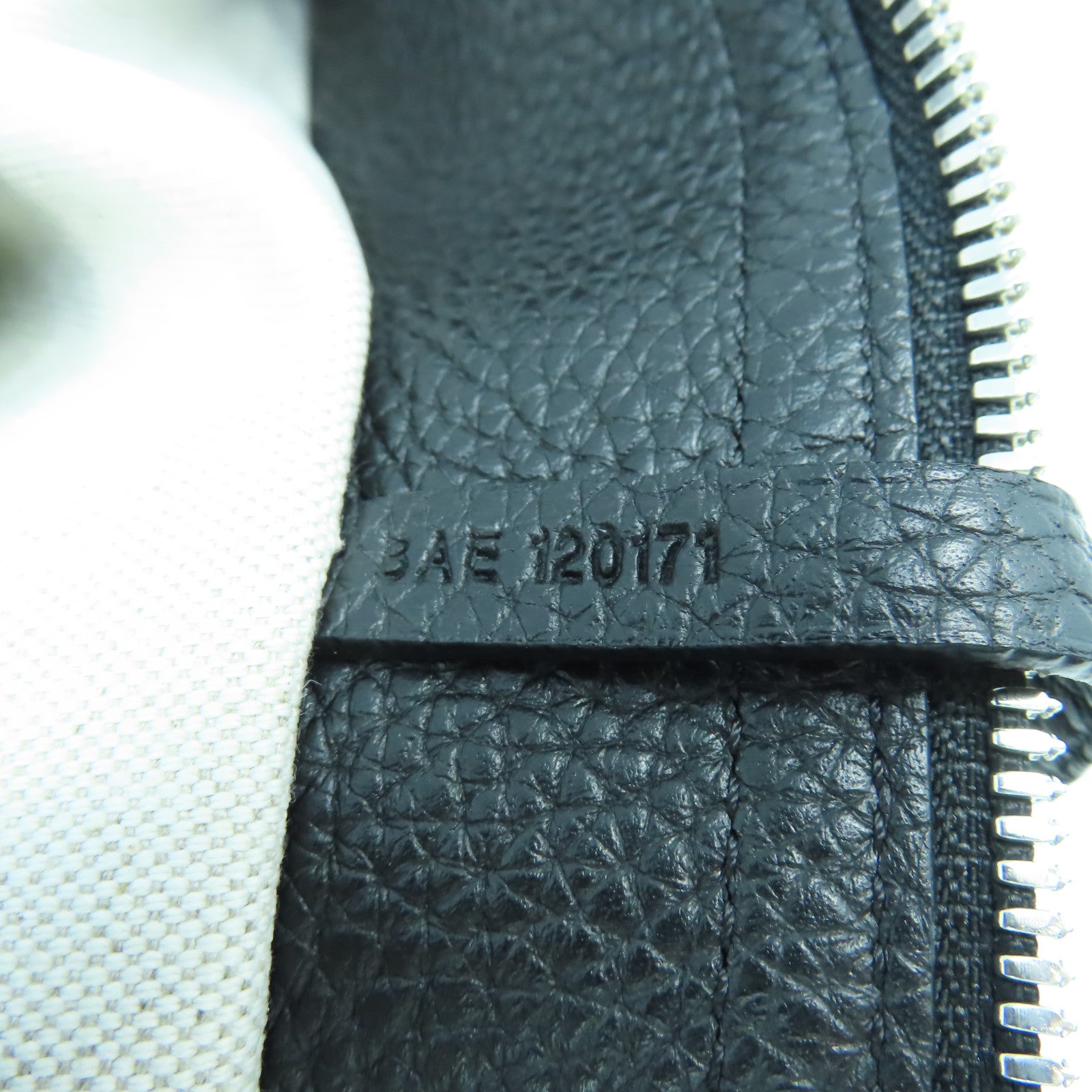 GOYARD 塗層帆布Sac Hardy Pet Carrier PM銀扣肩背袋黑色