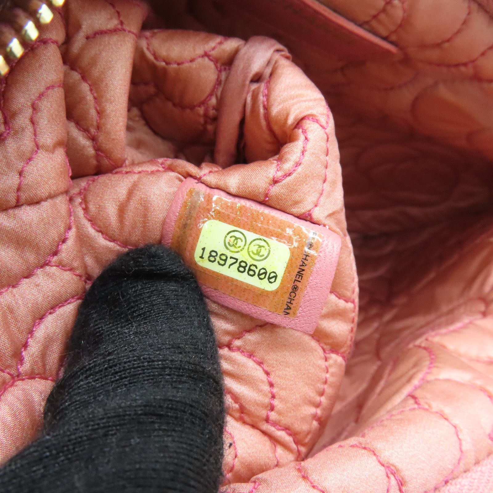 CHANEL sheepskin leather Chain Shoulder Bag gold buckle chain shoulder bag pink