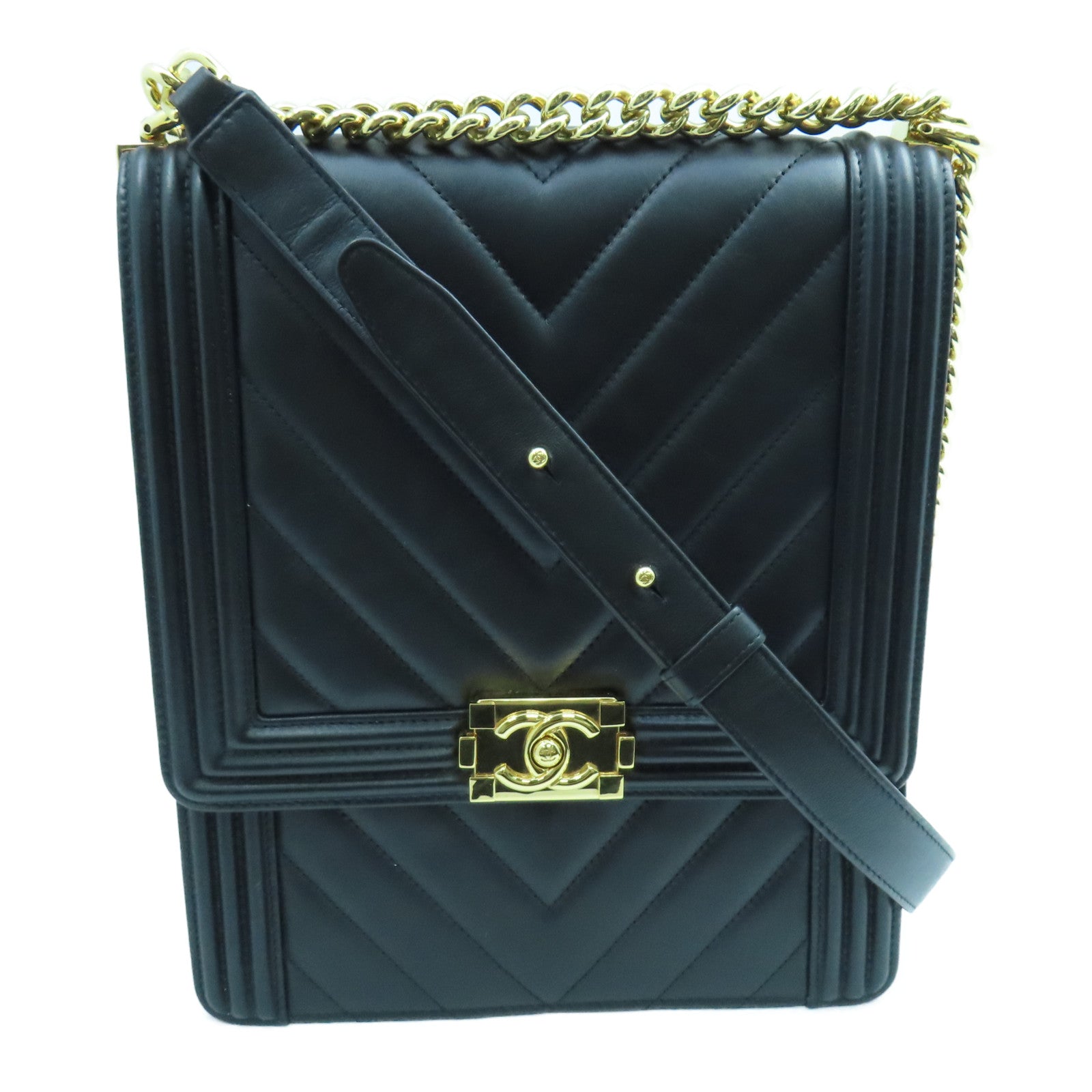 Shoulder Bag Chanel Boy Bag 2019 CHANEL Sheepskin Leather