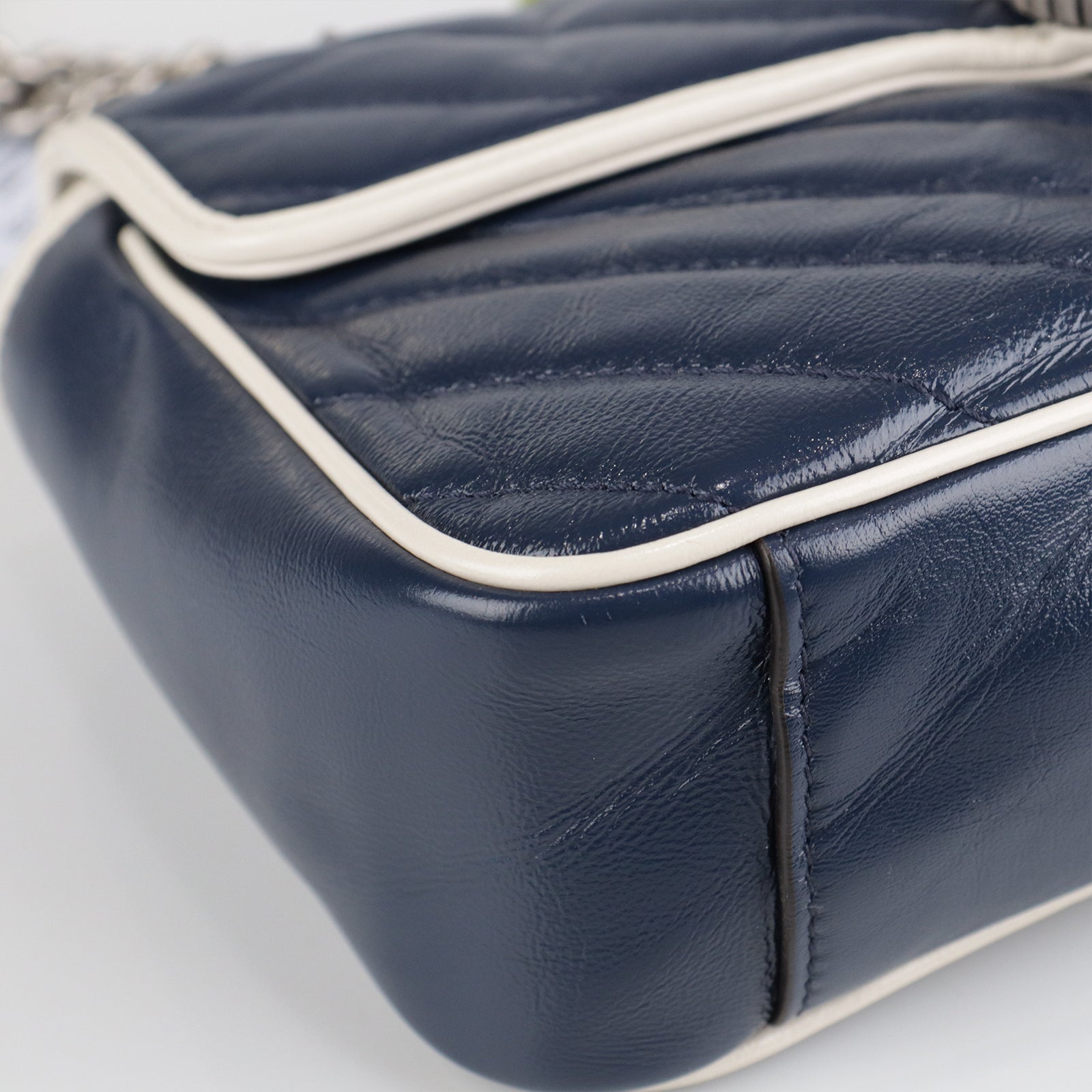 GUCCI Calf Leather GG Marmont Silver Buckle Shoulder Bag Blue/White