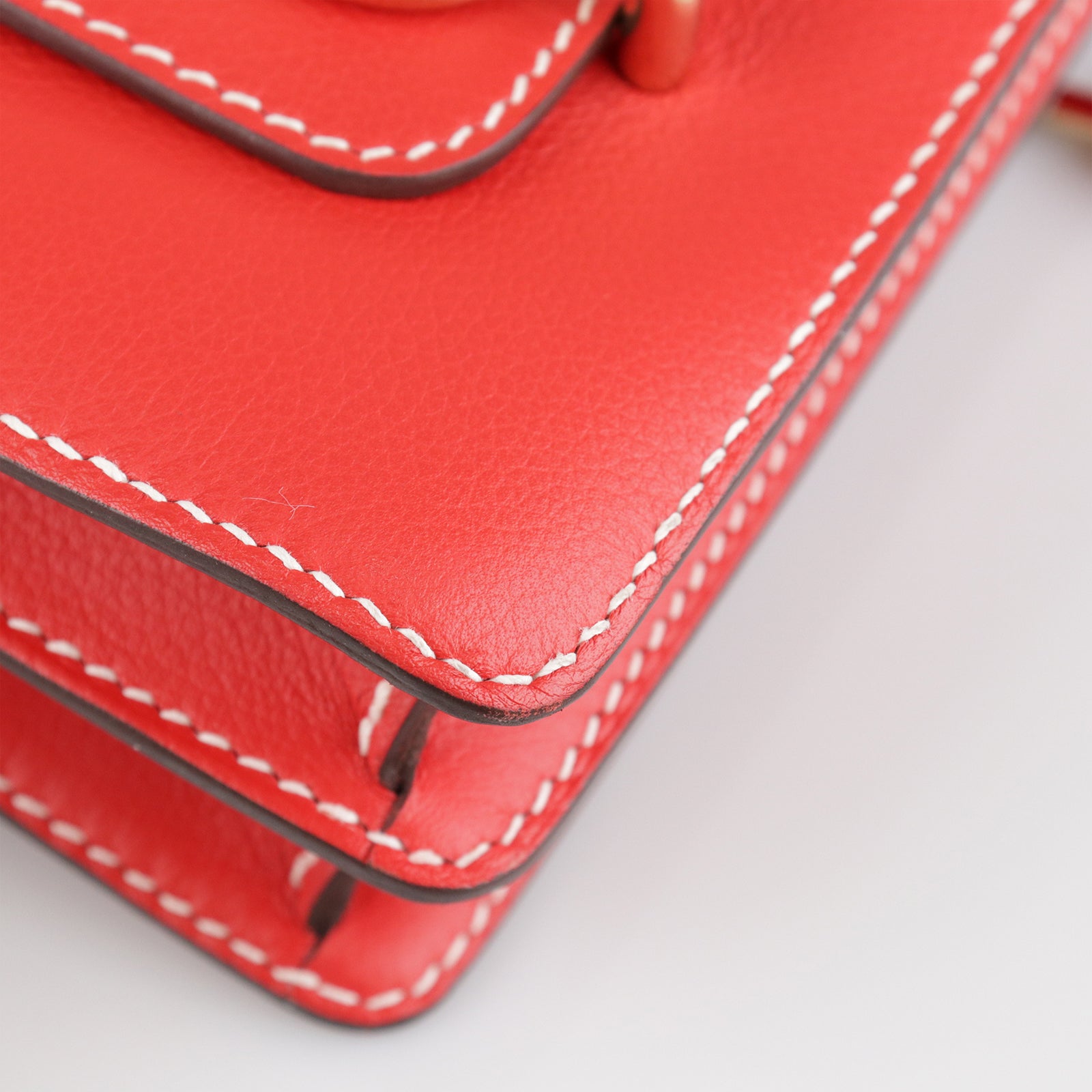 HERMES Evercolor Leather Roulis 23 Gold Buckle Shoulder Bag Red