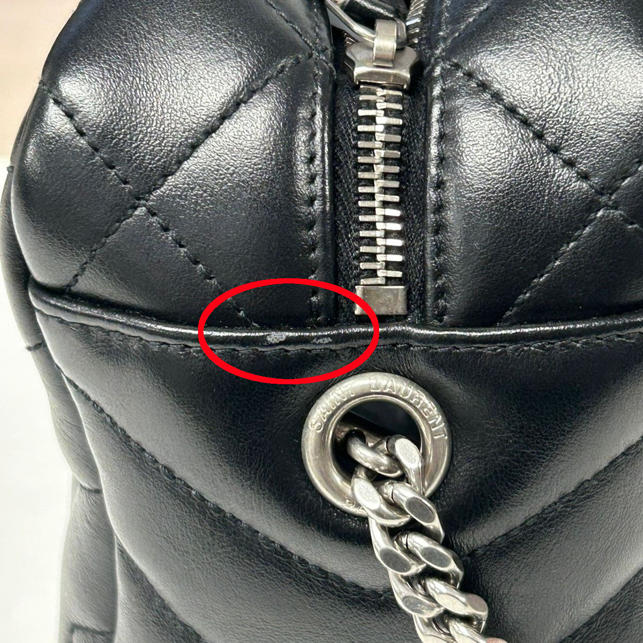 SAINT LAURENT 牛皮皮革Loulou Bag銀扣肩背袋