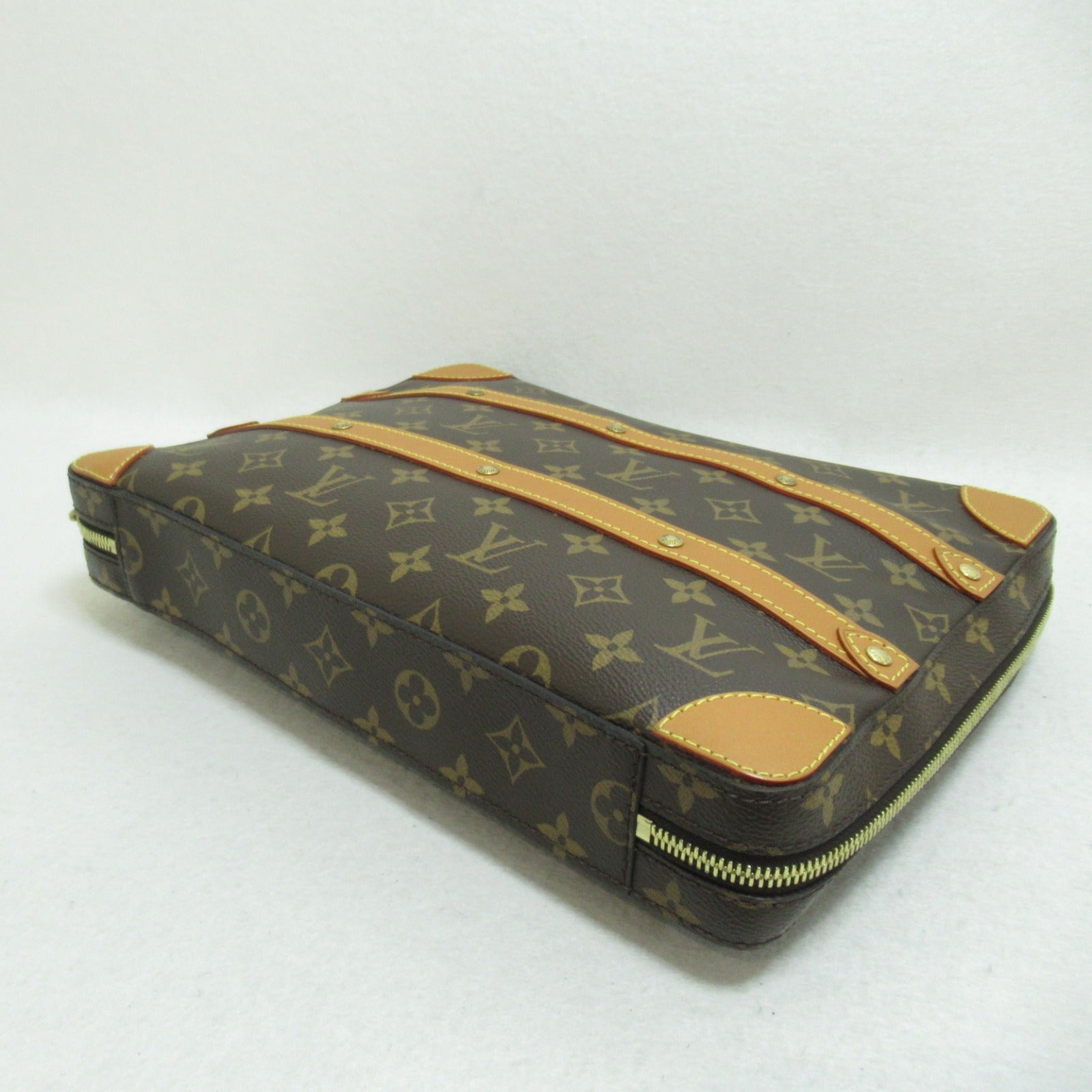 LOUIS VUITTON 【激減優惠】Monogram Legacy Soft Trunk MM金扣肩背袋啡色