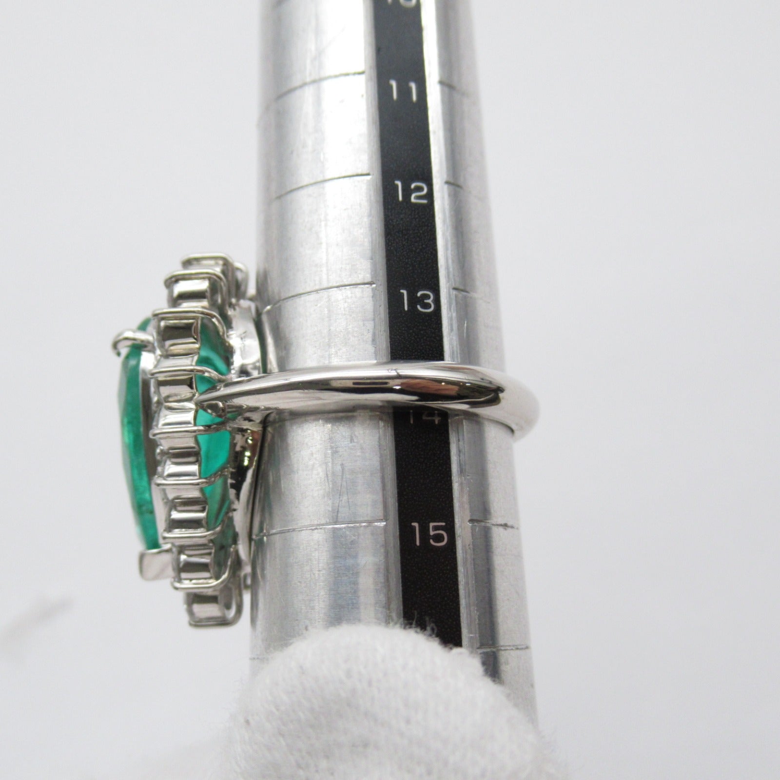 JEWELRY 【激減優惠】PT900鉑金Emerald Ring 8.19ct綠寶石/1.95ct鑽石戒指US#7.25