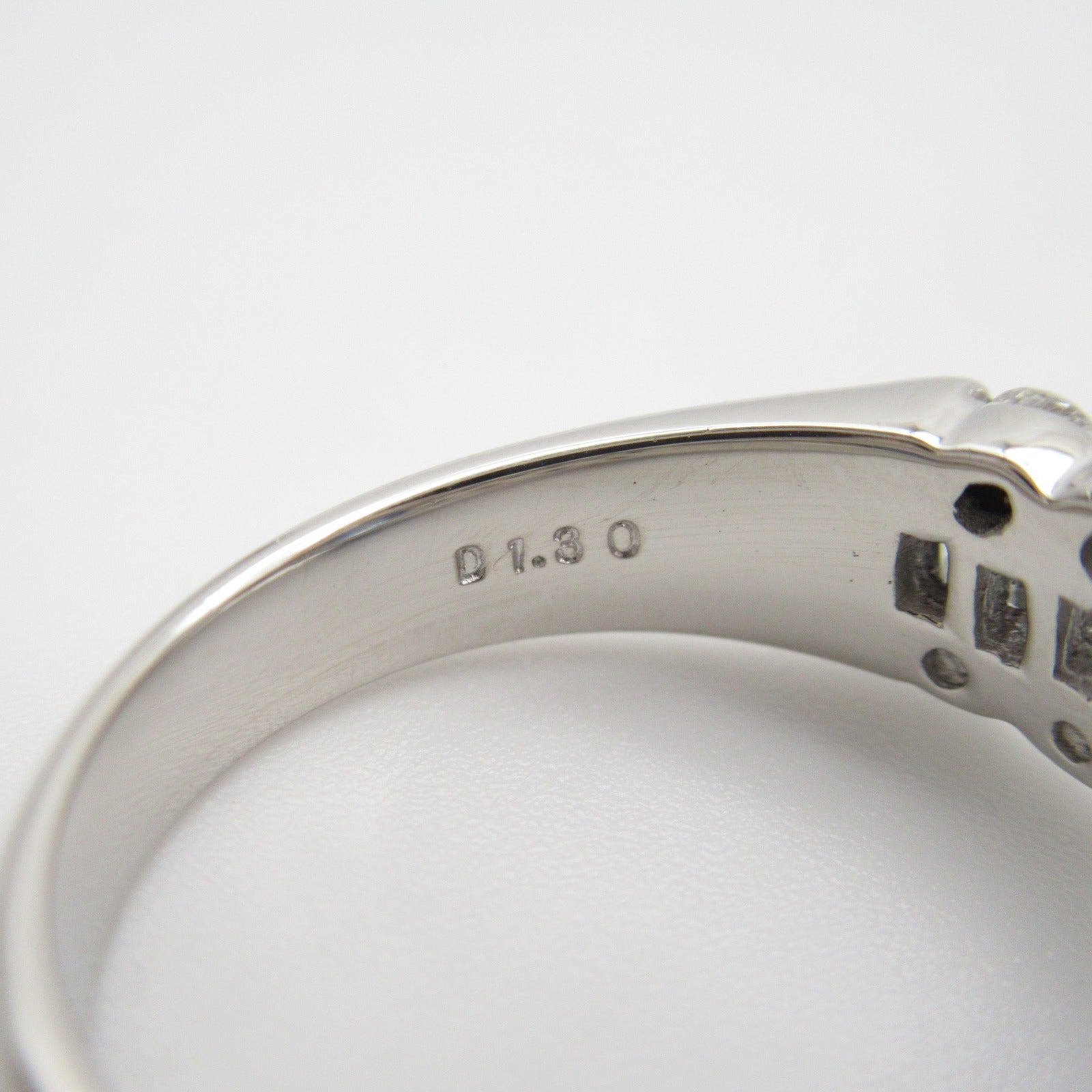 JEWELRY 【激減優惠】PT900鉑金Blue Sapphire Diamond Ring 2.470ct藍寶石/1.30ct鑽石戒指US#5.8