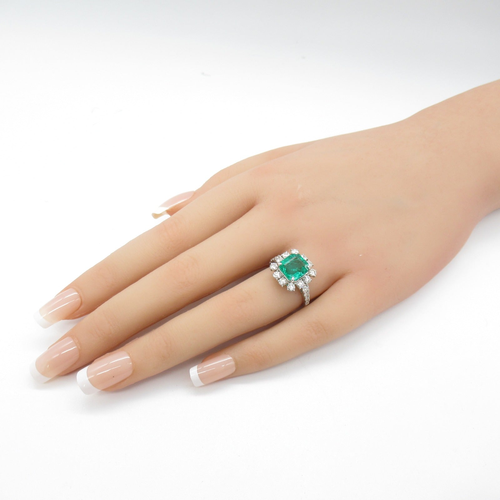 JEWELRY 【激減優惠】PT950鉑金Emerald Ring 2.85ct綠寶石/1.14ct鑽石戒指US#5.75