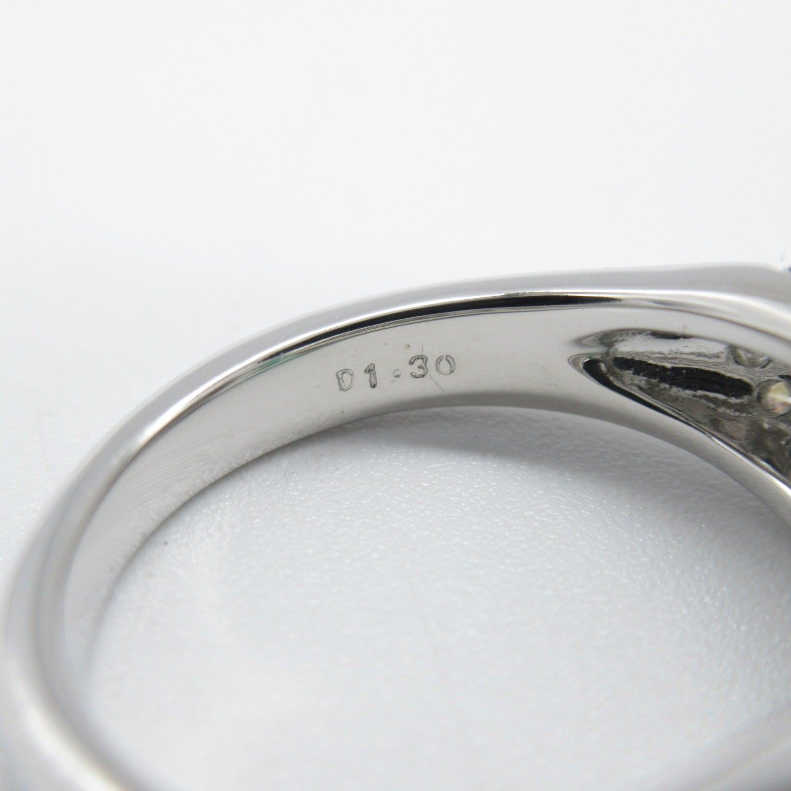 JEWELRY 【激減優惠】18K白金Emerald Ring 2.27ct綠寶石/1.30ct鑽石戒指US#5.5