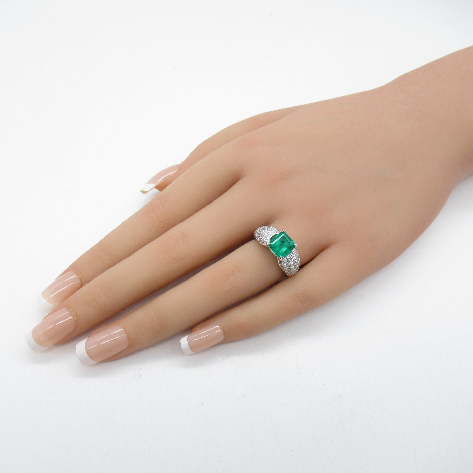 JEWELRY 【激減優惠】18K白金Emerald Ring 2.27ct綠寶石/1.30ct鑽石戒指US#5.5