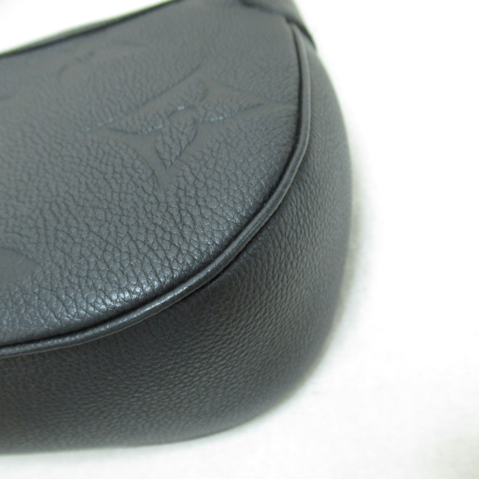 LOUIS VUITTON Monogram Empreinte Bagatelle NM金扣手挽肩背兩用袋黑色