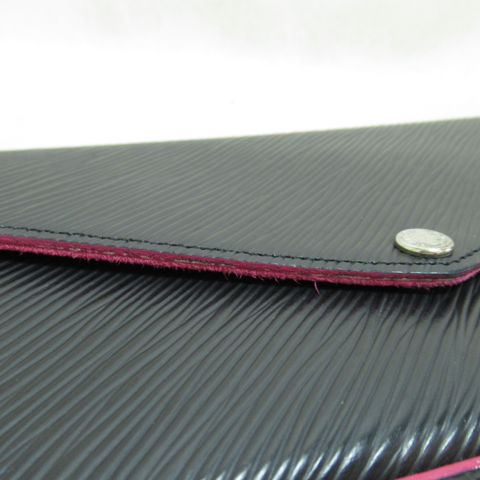 LOUIS VUITTON Epi Pochette Felicie肩背袋黑色Noir