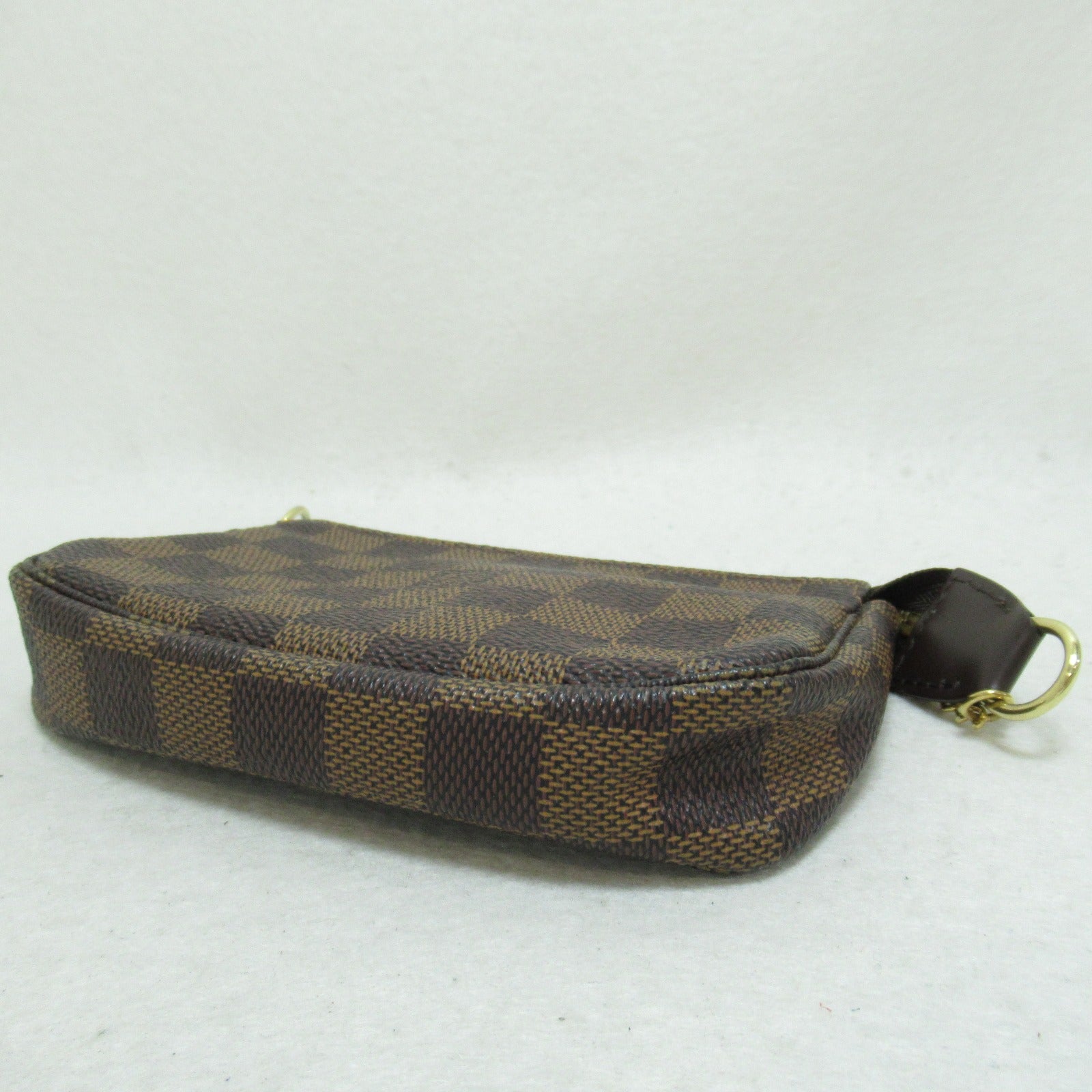 LOUIS VUITTON Damier Mini Pochette Accessoires金扣手拿包啡色