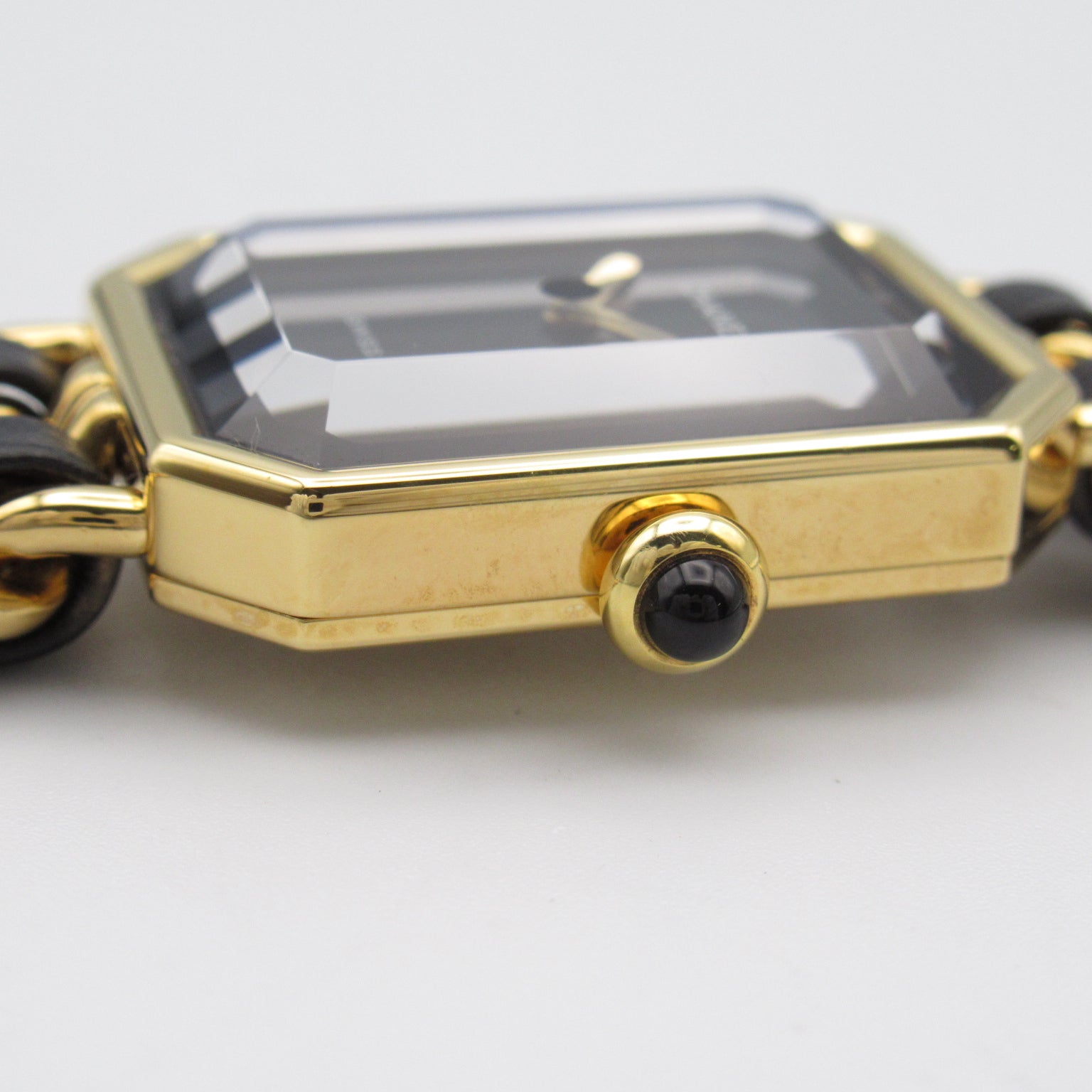 CHANEL Premiere L鍍金/皮革帶手錶石英機芯黑色
