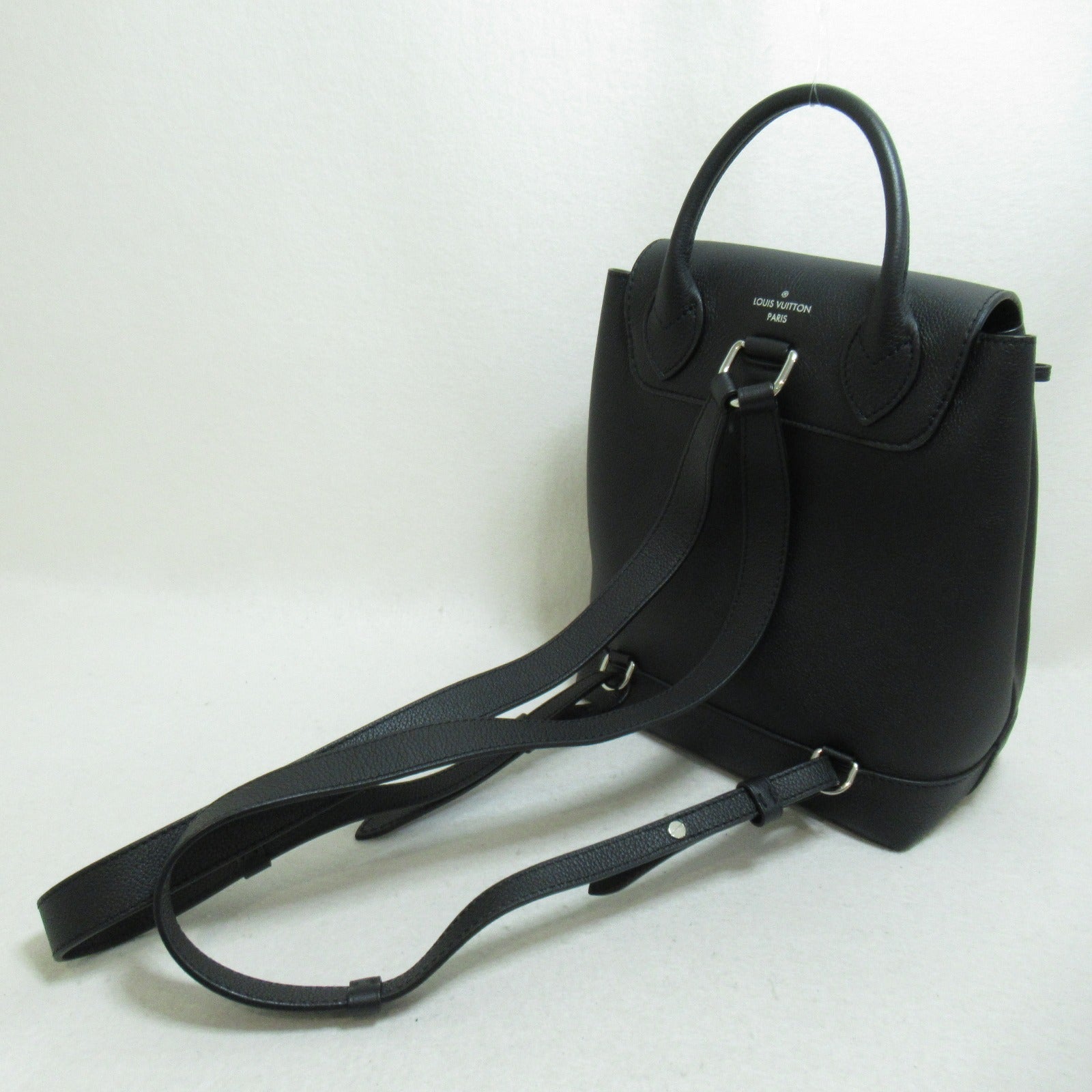 LOUIS VUITTON 【激減優惠】Taurillon Leather Lockme Backpack銀扣背包黑色