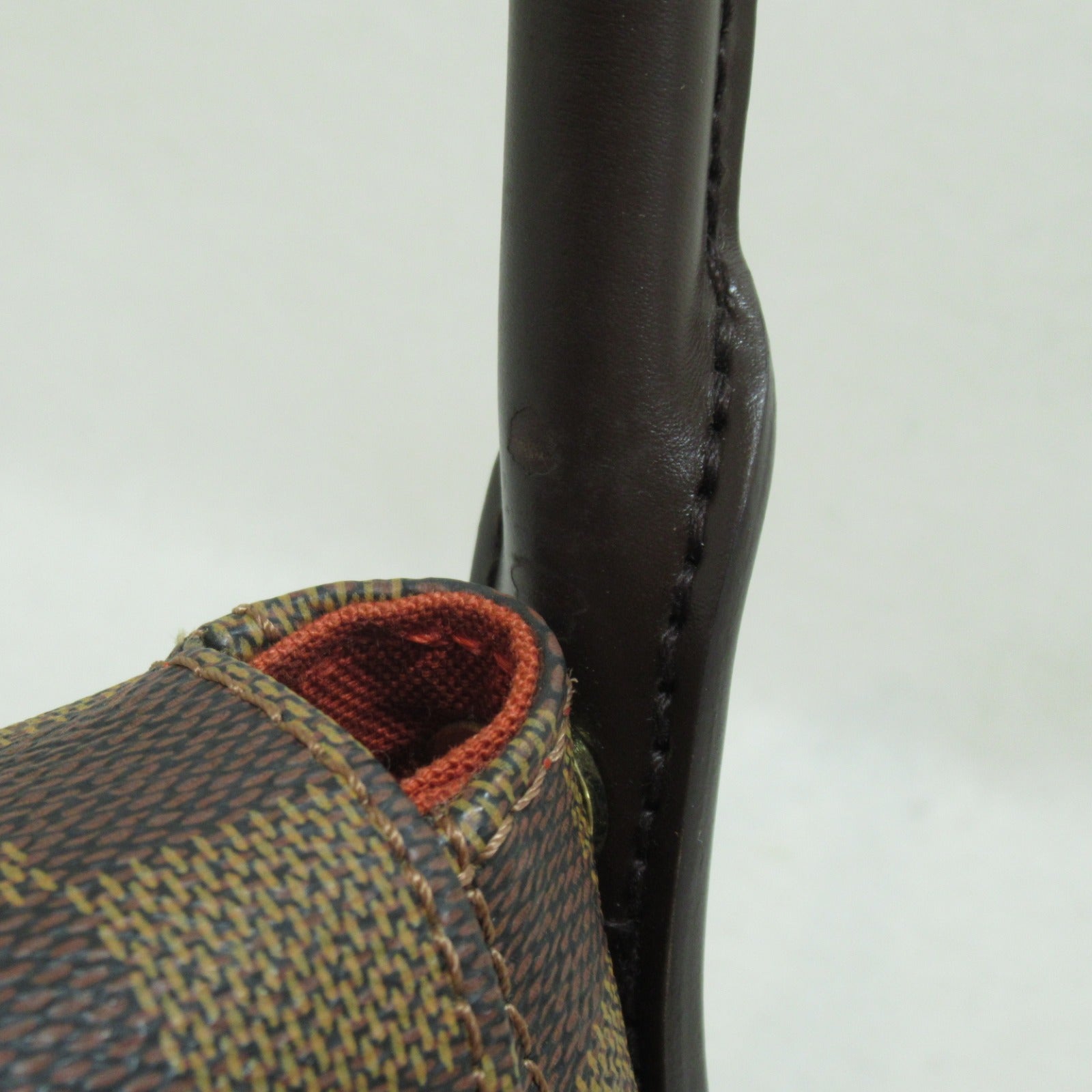 LOUIS VUITTON Damier Mini Looping金扣肩背袋啡色